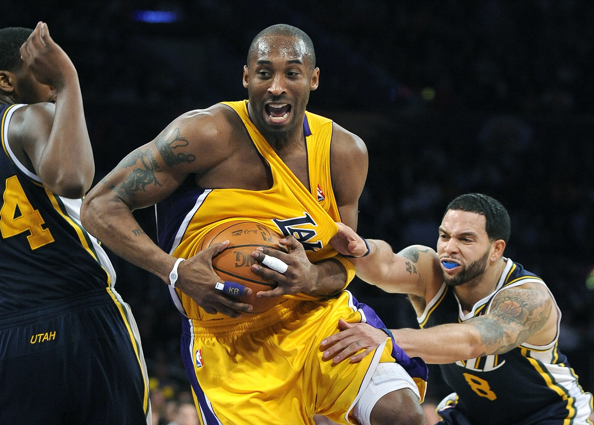 Basketball star Kobe Bryant was a reader as well as a writer, and the Los Angeles Public library has compiled a list of his recommended books. Photo: Wally Skalij/LA Times/MCT