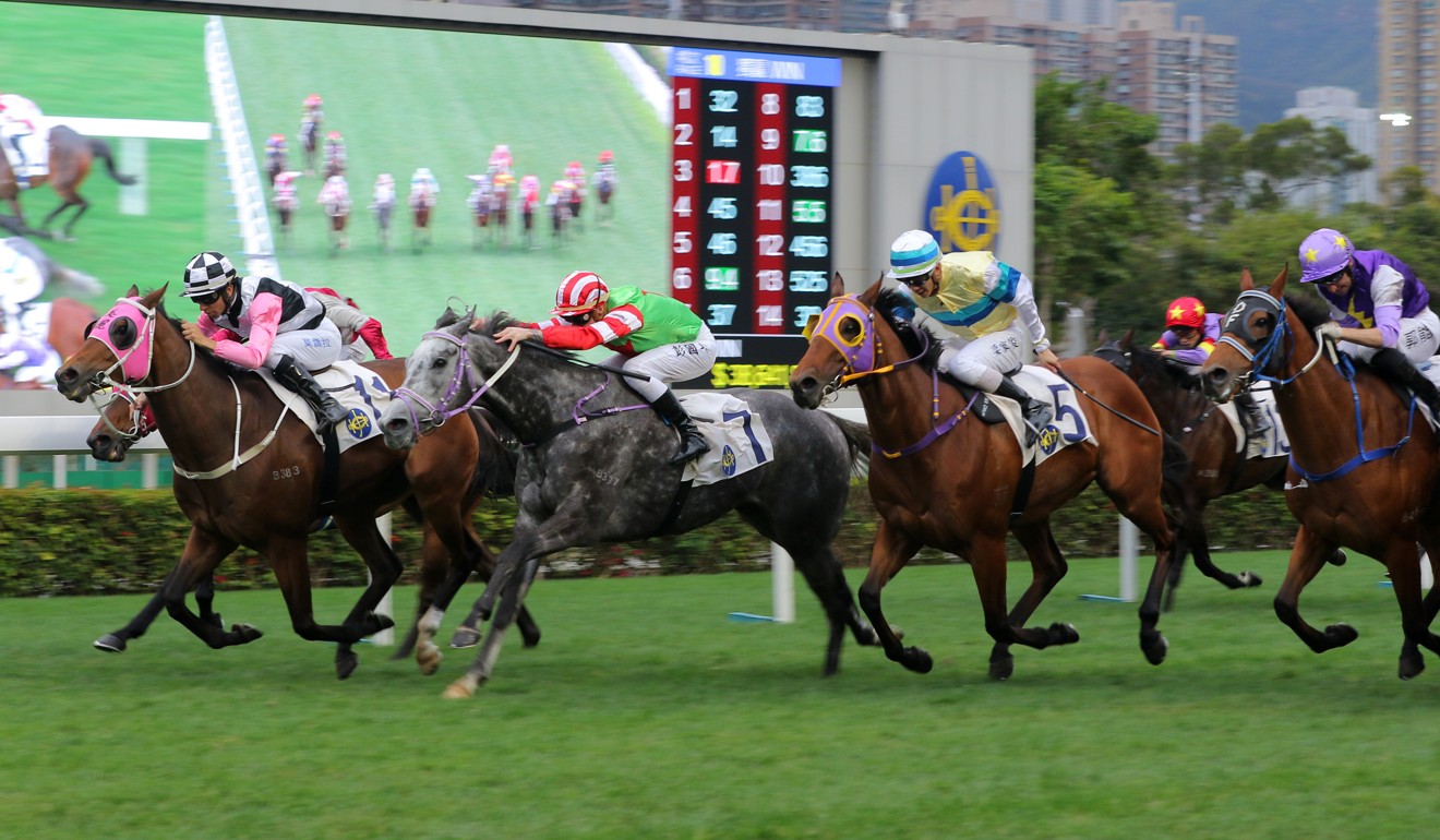 Beauty Loyal drives through to win under Joao Moreira at Sha Tin.