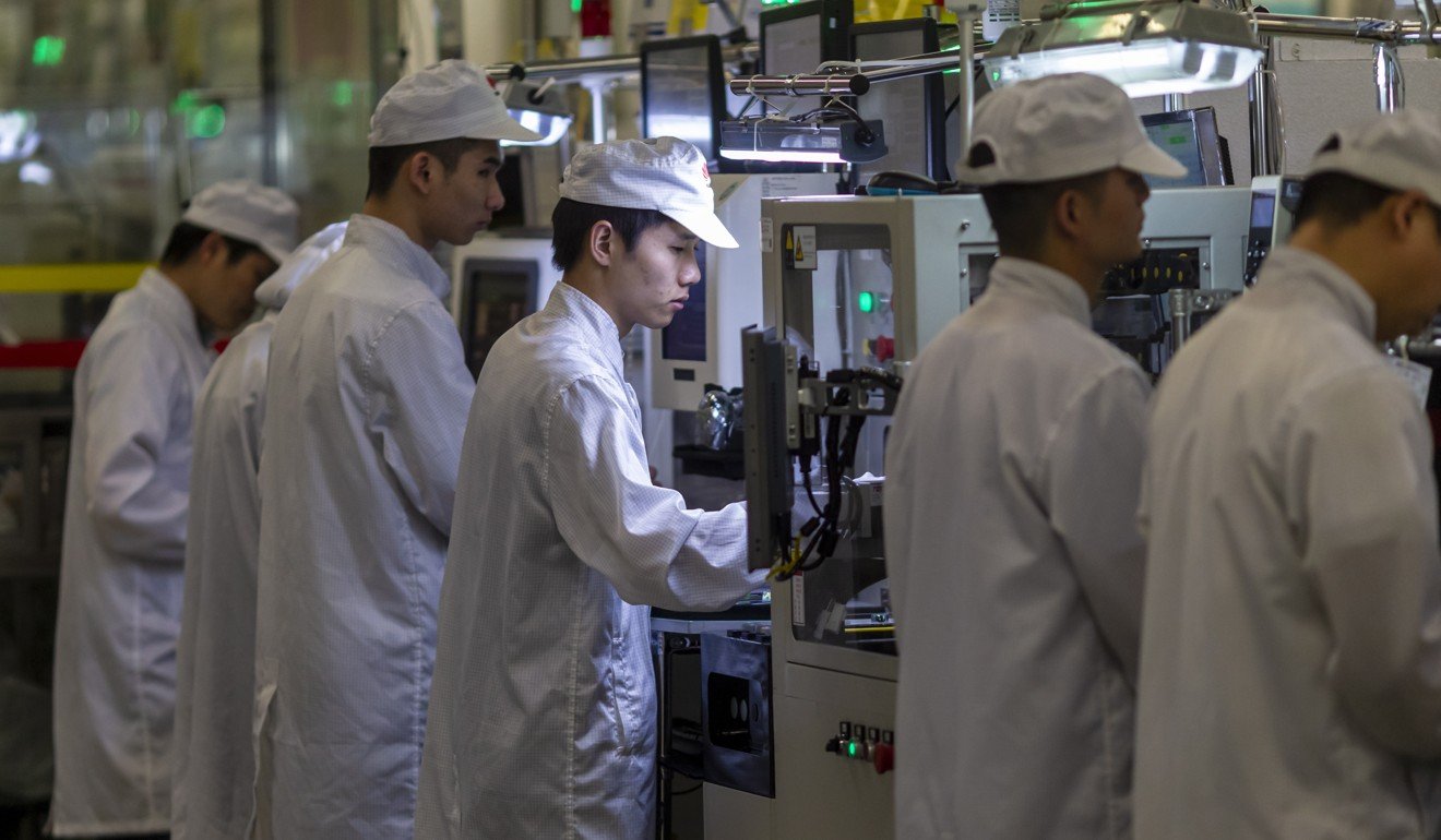 Live-streaming and surgical masks: China’s smartphone brands adapt to business under coronavirus