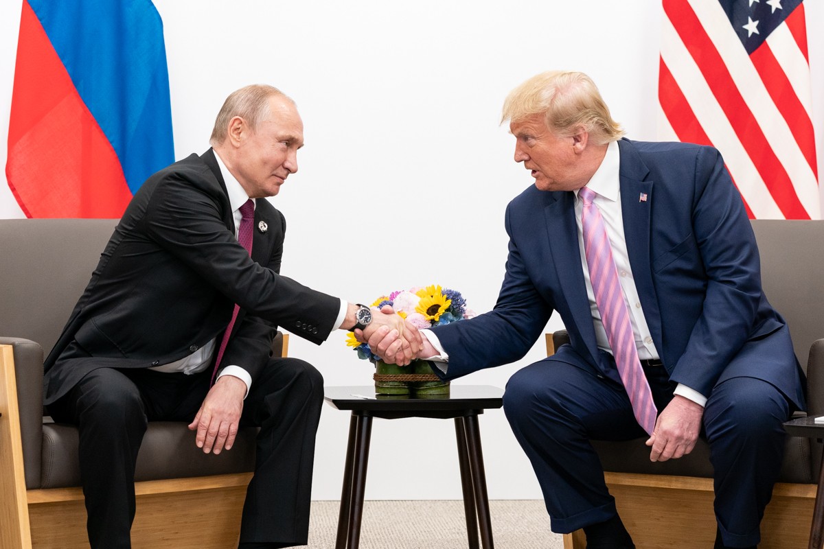 Presidents Vladimir Putin and Donald Trump at the Osaka G20 summit last June. Russia has offered to extend the nuclear arms control treaty with no new conditions. Photo: White House