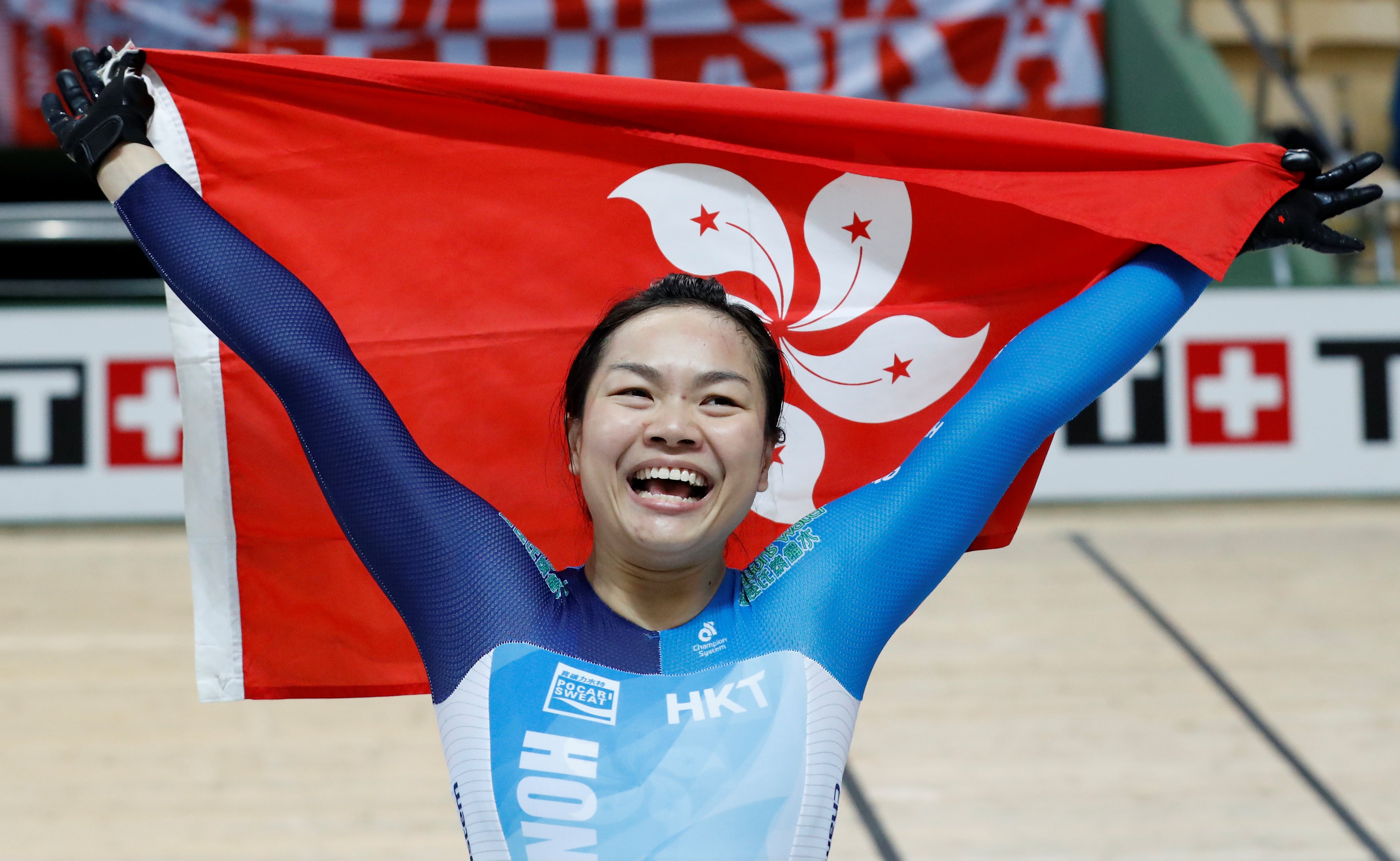 Sarah Lee celebrates winning gold in the keirin at 2019 Track Cycling World Championships in Pruszkow, Poland. Can she do it again in Berlin? Photo: Reuters