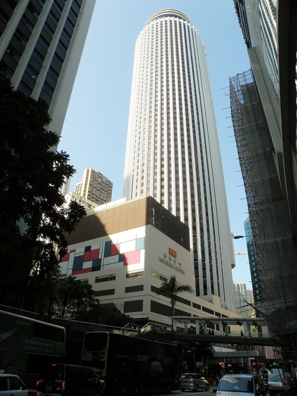 A man worked at an office in the Hopewell Centre in Wan Chai. Photo: Wikipedia