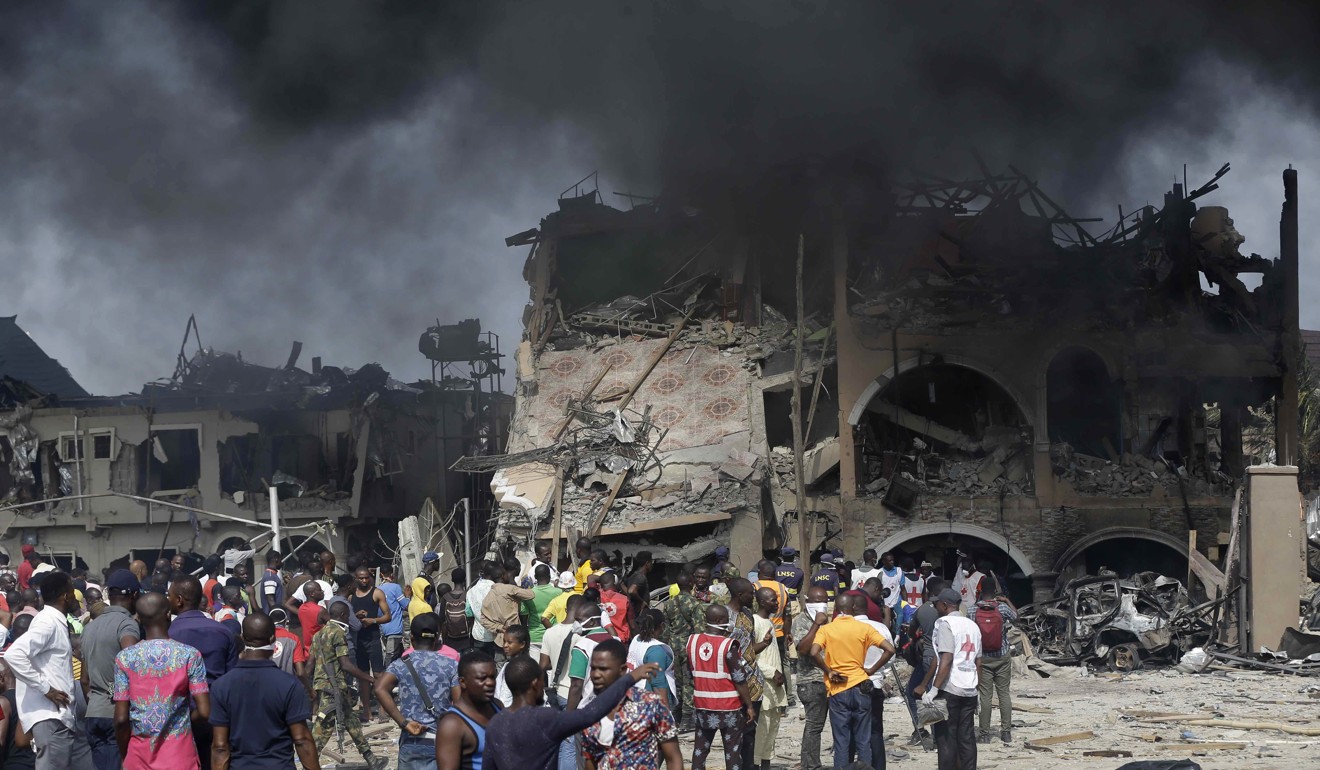 Huge Nigeria gas explosion kills at least 15 people, destroys 50 ...
