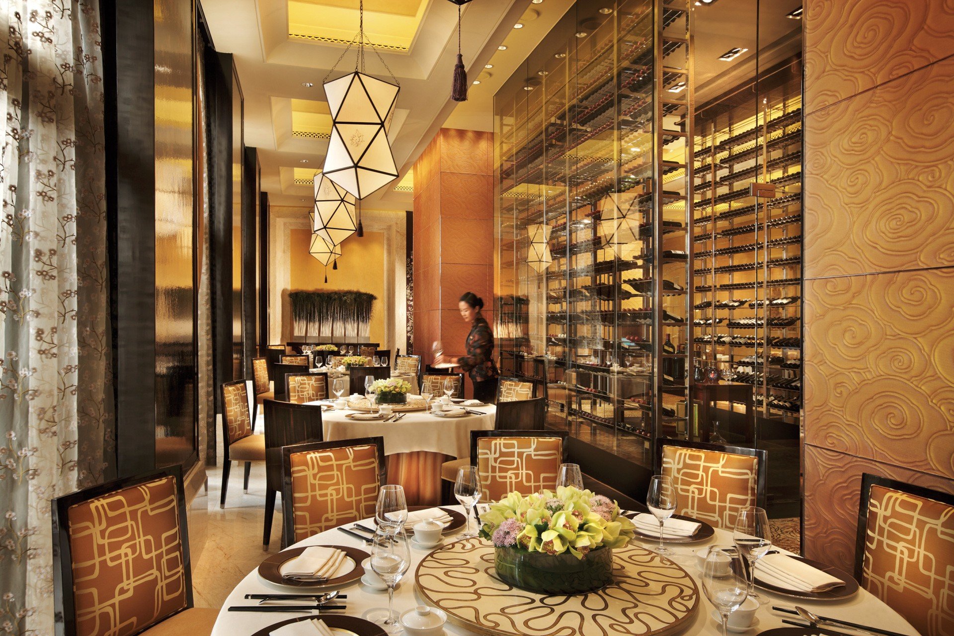 Zi Yat Heen is everything you’d expect of a Four Seasons restaurant. Photos: handouts
