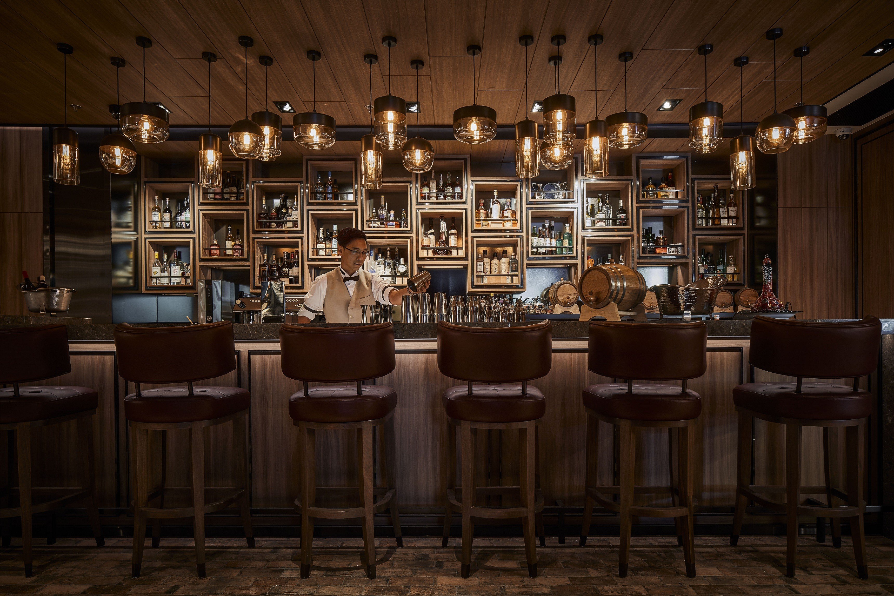 Prohibition Grill House & Cocktail Bar evokes 1920s America – a decade of prosperity. Photos: handout