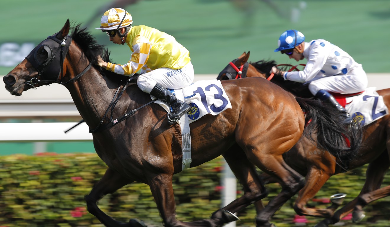 London Hall makes it two wins on the trot at Sha Tin on Sunday.