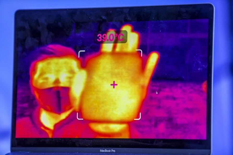 Each smart glass user at Hongyuan Park can record the infrared image and temperature reading of a person up to a distance of 1 metre, according to artificial intelligence start-up Rokid, developer of the non-contact thermal augmented reality device. Photo: Handout