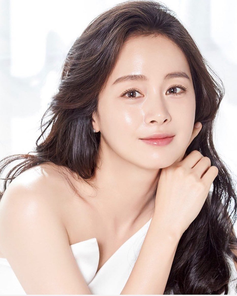 Can you believe she Kim Tae-hee is now 40? Photo: @taeheekim80/Instagram