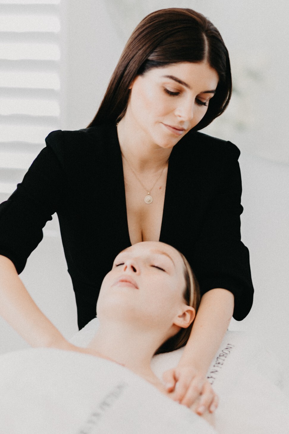 Australian facialist Jocelyn Petroni knows exactly how to pamper her clients.