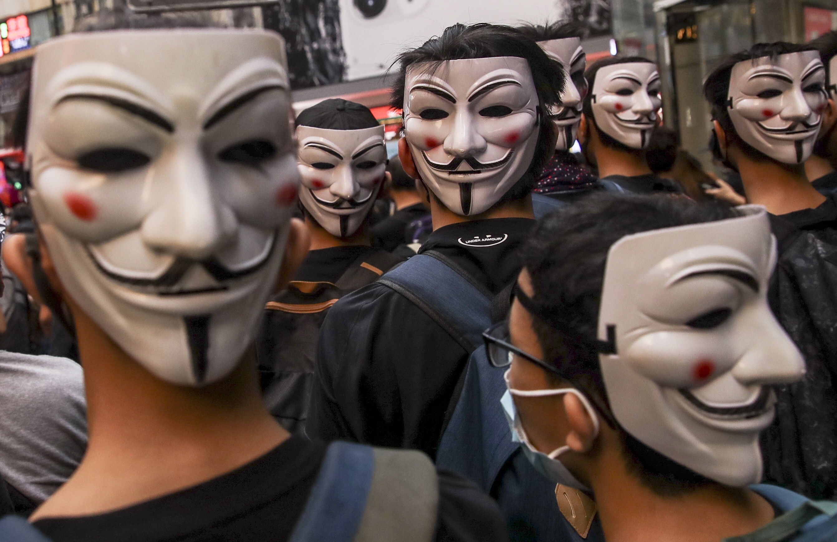 Is It Illegal to Wear Anonymous Guy Fawkes Mask in Public or Protest?