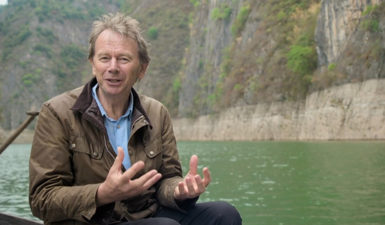 Writer, historian and presenter Michael Wood followed the footsteps of the ancient Chinese poet Du Fu in Yangtze River gorges. Photo: BBC Four / MayaVision International