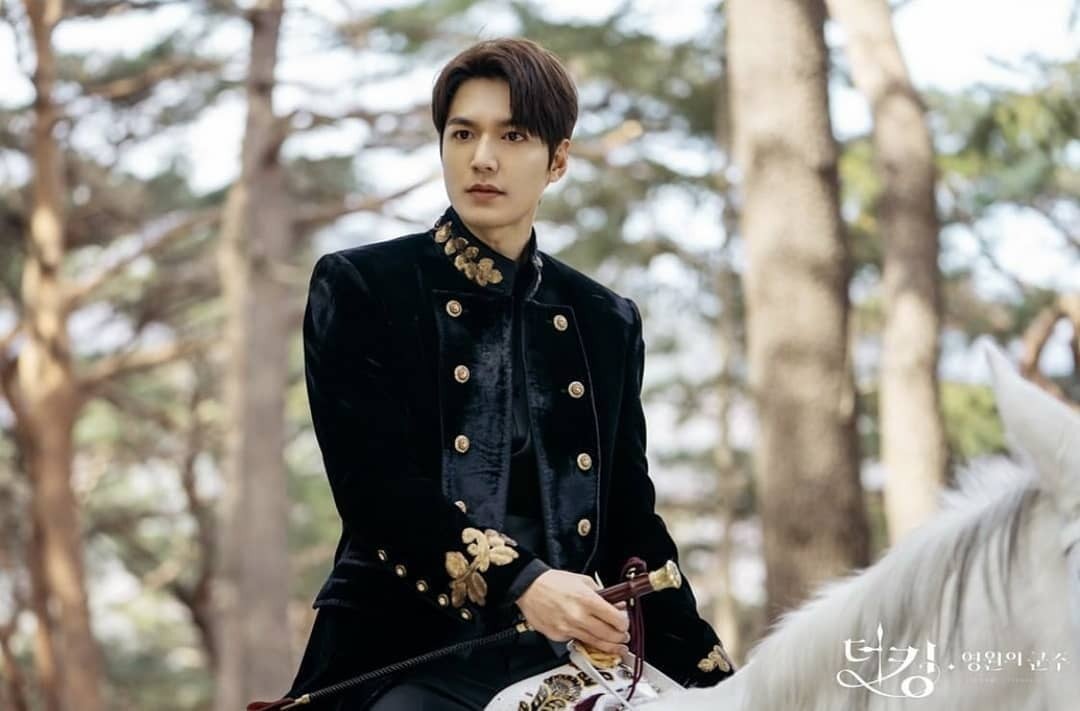  The King: Eternal Monarch (Korean TV Series, English