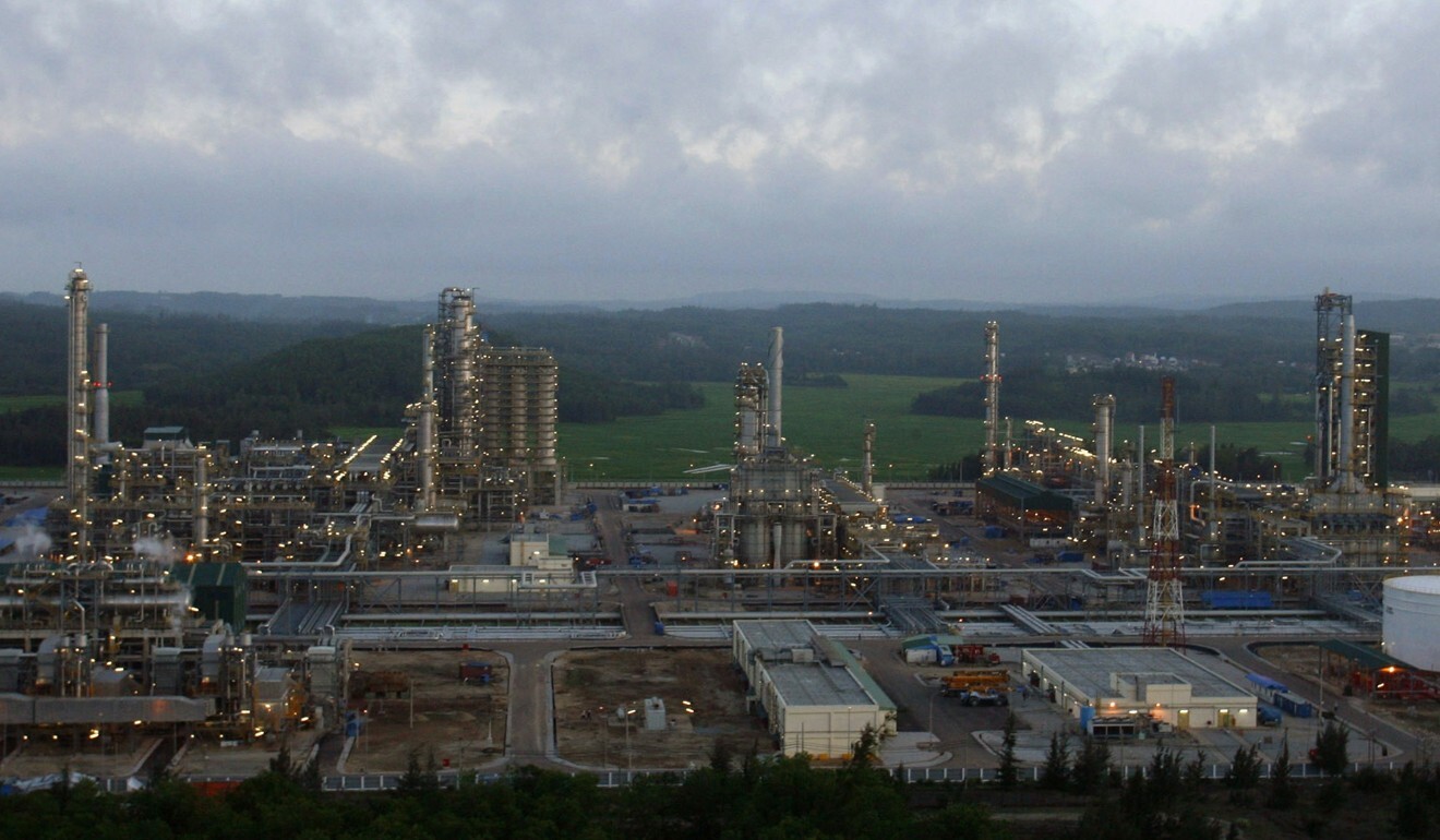 An oil refinery plant in Vietnam. File photo: Reuters