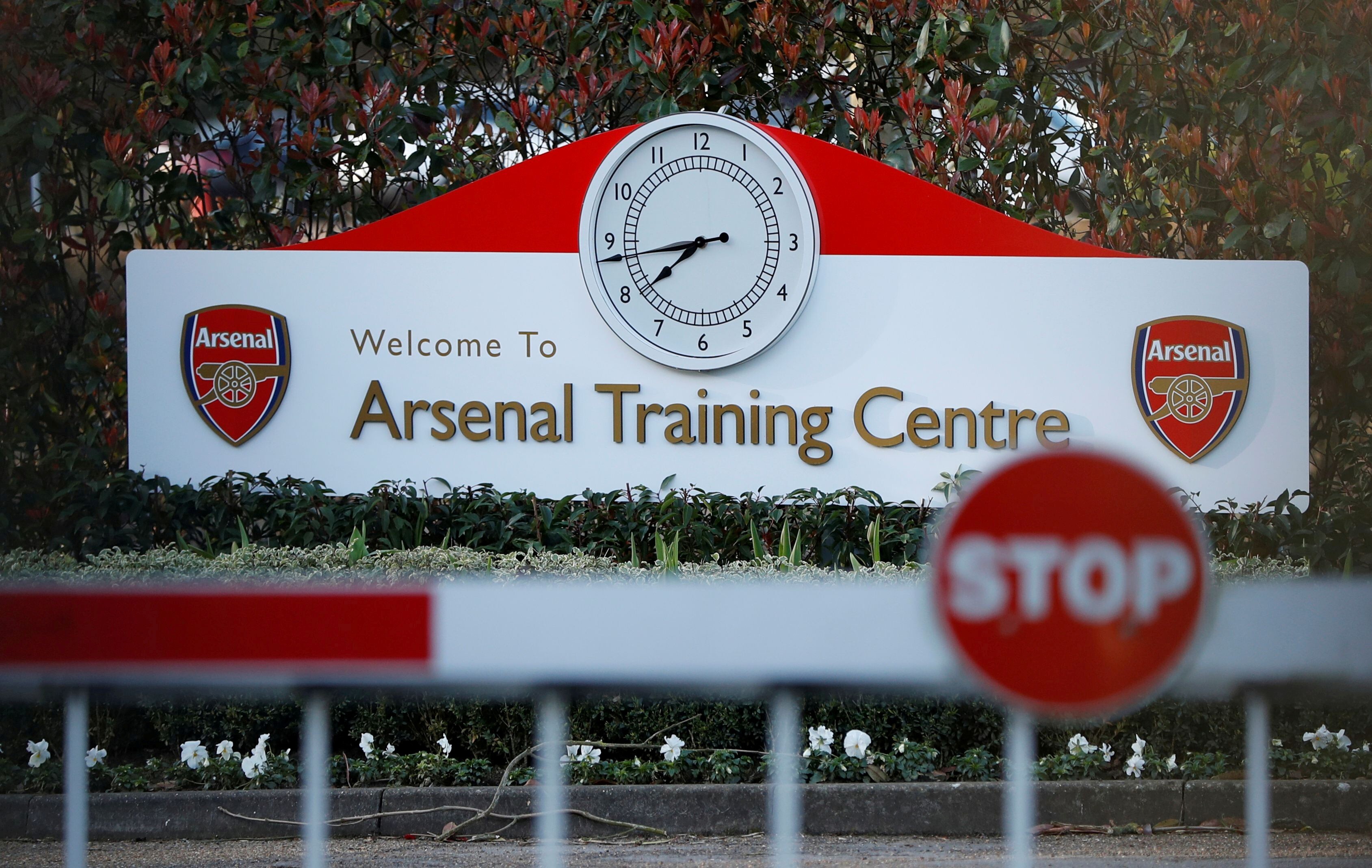 Coronavirus Arsenal To Re Open Training Ground To Players South