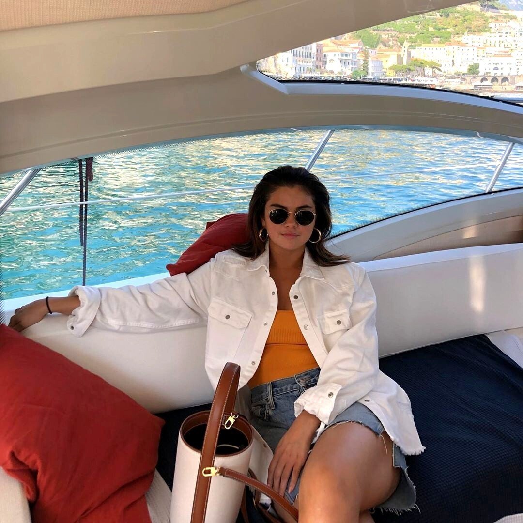 Along with actress and singer Selena Gomez's Staud Bisset bucket bag, check out five more colourful and bold handbags for summer. Photo: @selenagomez/Instagram