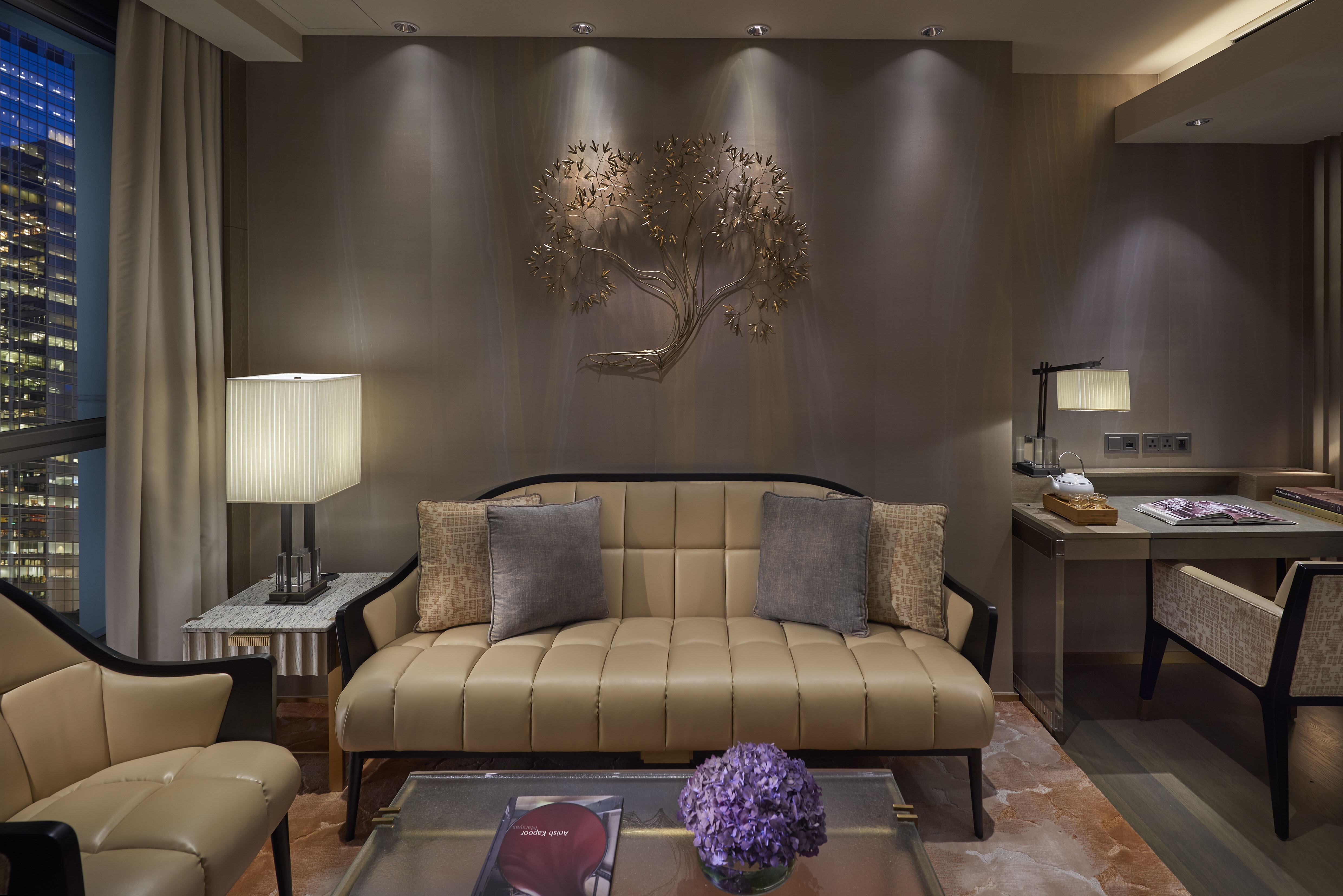 Landmark Mandarin Oriental’s redesigned living room. Photo: Mandarin Oriental