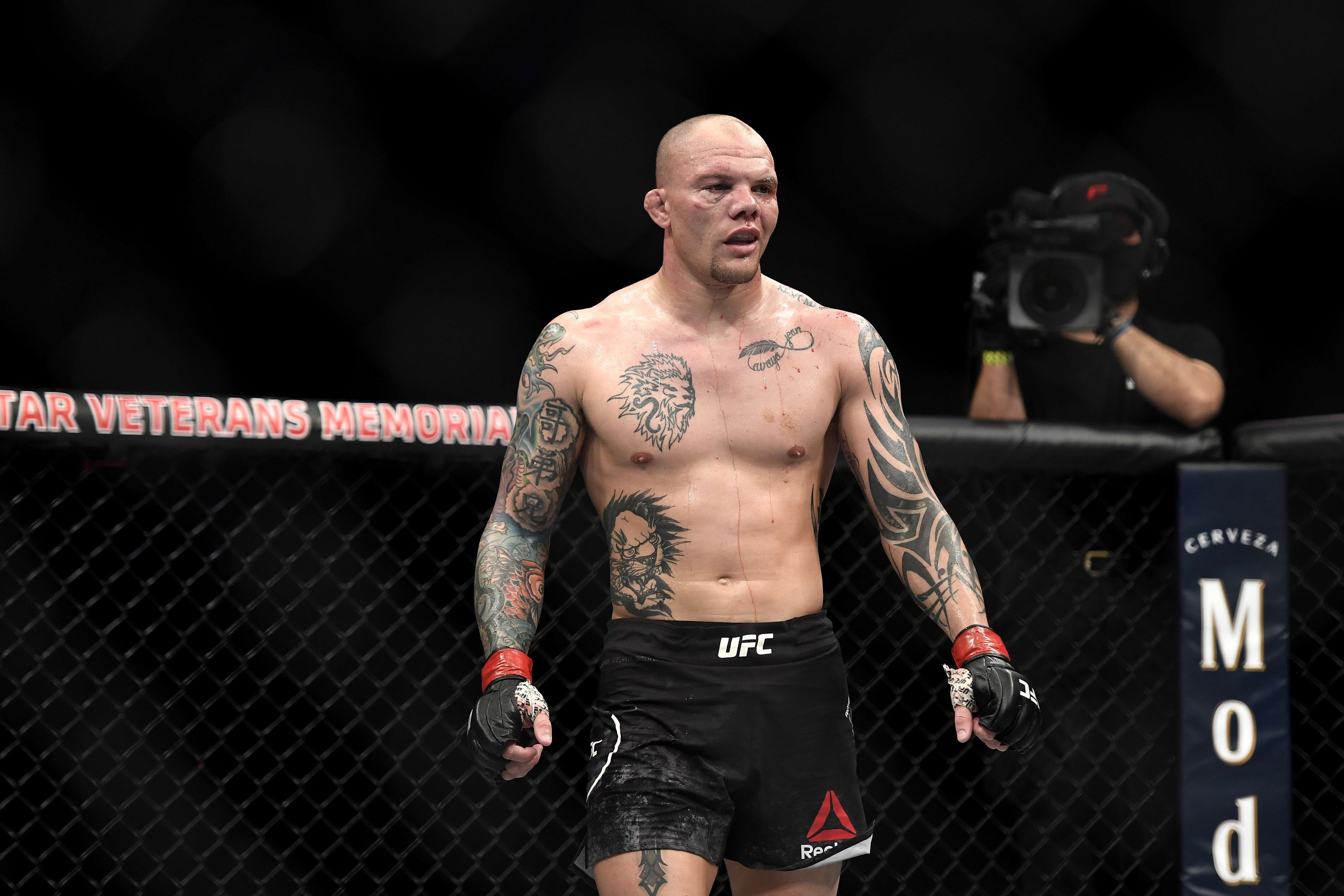 Anthony Smith has every bad trendy tattoo ever *UPDATED* : r/MMA