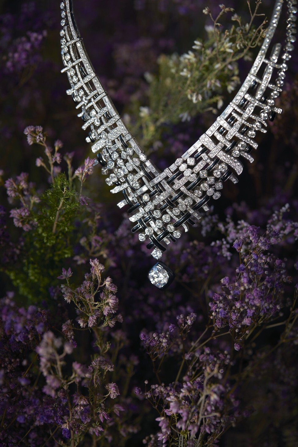 Panther, camellia, question mark … how Cartier, Chanel