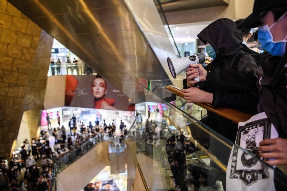 Louis Vuitton Shop Robbed By Protesters And Rioters