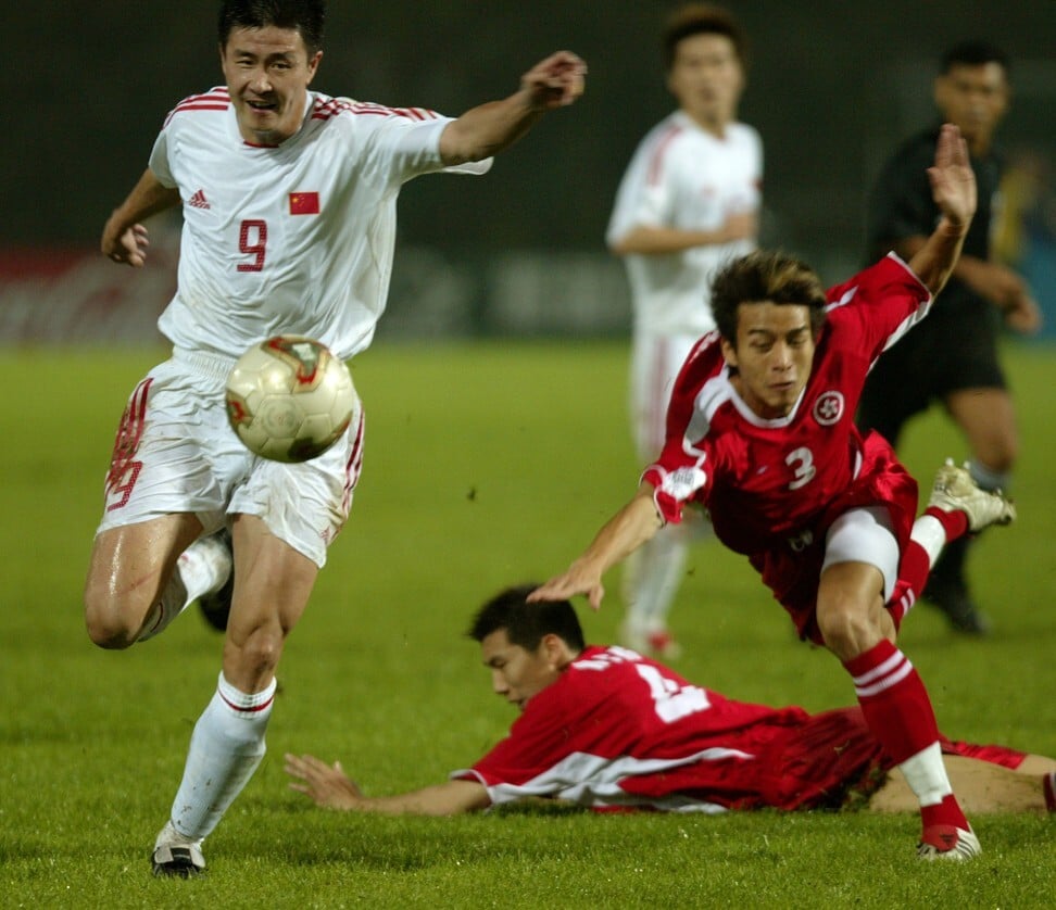 Son of soccer icon released by Serbian team due to Chinese pressure (Hao  Runze, son of Chinese legend Hao Haidong, released by Radnicki Nis after  his father spoke against Chinese government) 