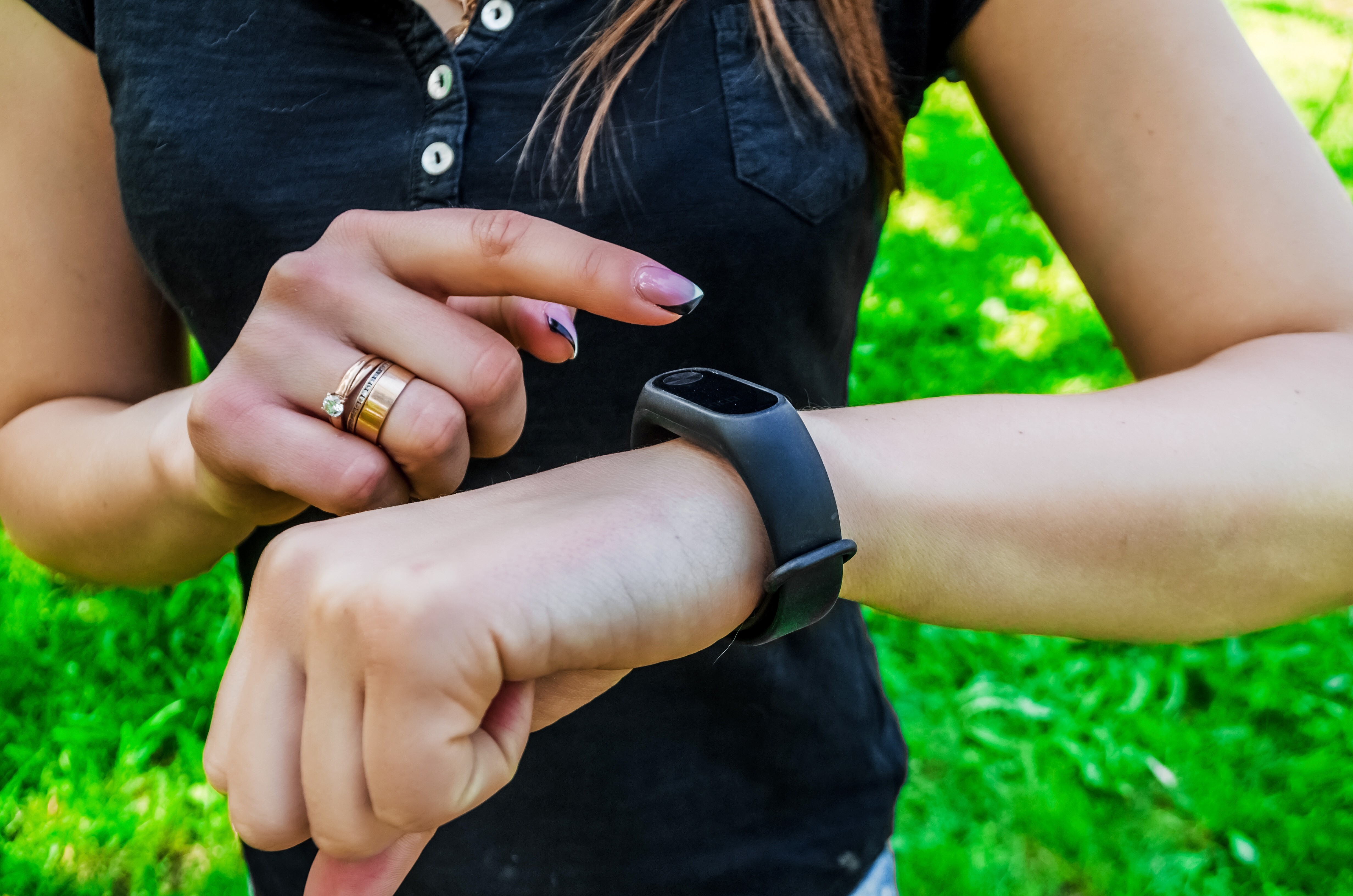 Could your smartwatch be an early warning system for Covid-19? Photo: Shutterstock