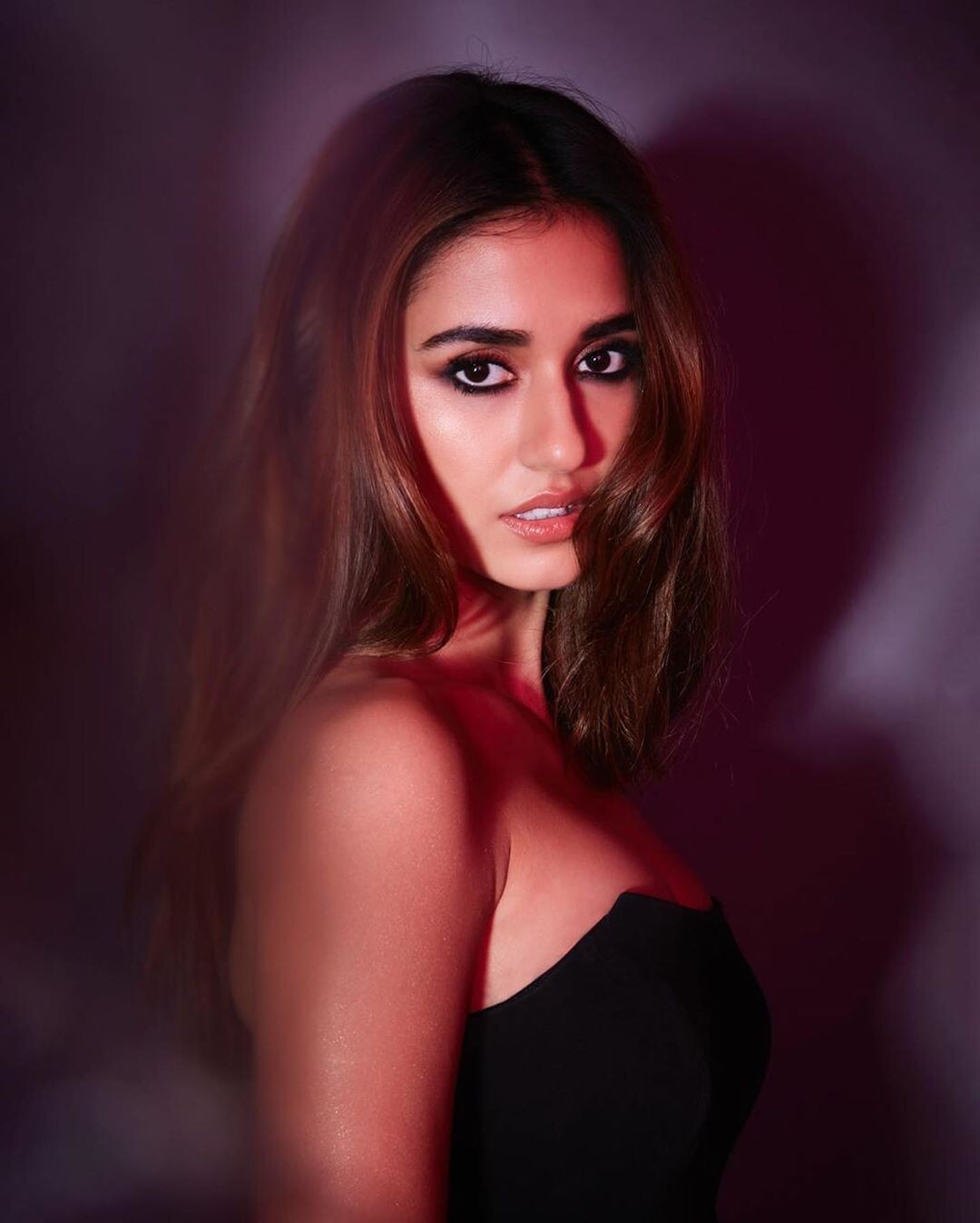 Exuding an undeniable charm and stylish sophistication, Disha Patani, who starred in Malang, defines Bollywood beauty. Photo: @dishapatani/Instagram