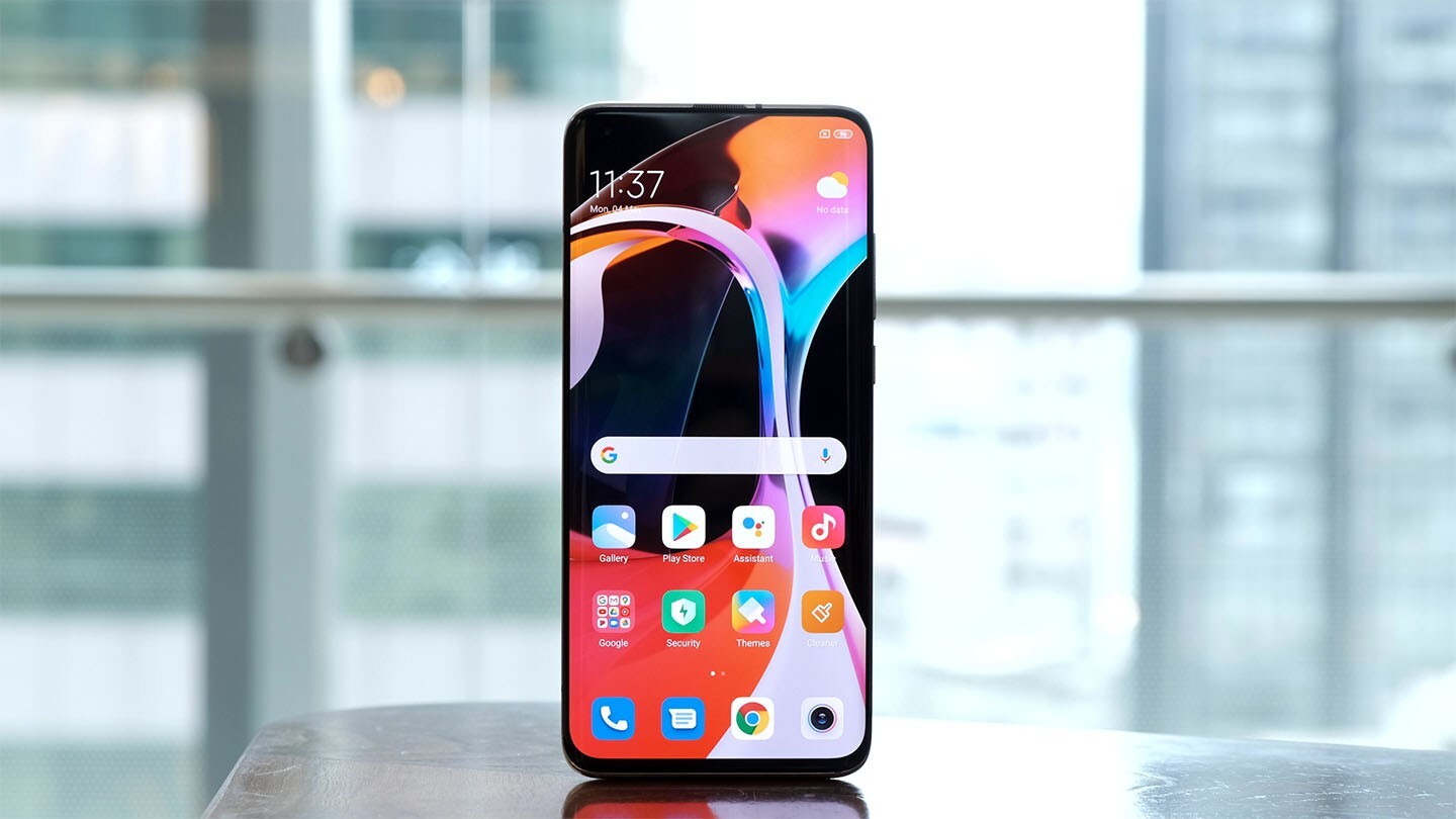 With the Mi 20 Pro, Xiaomi is going up against the likes of Apple and Samsung. (Picture: Chris Chang)
