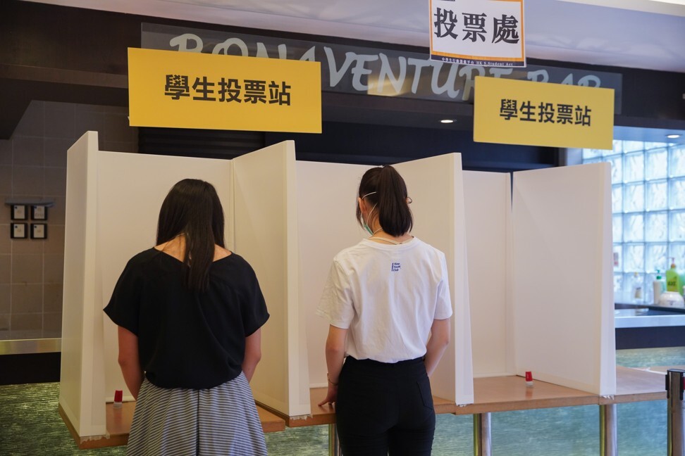 Voting gets under way in Tsz Wan Shan. Photo: Winson Wong