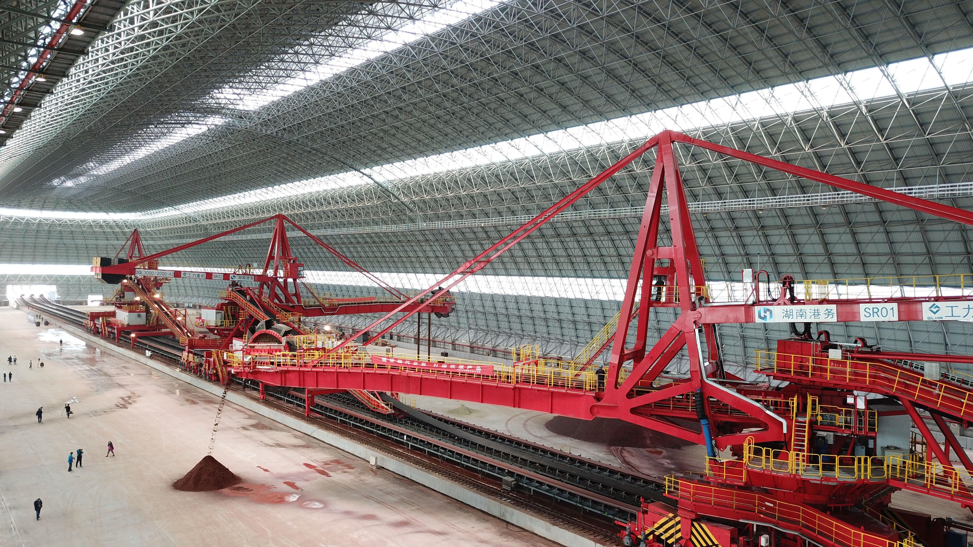 The interior of a capsule-shaped bulk cargo warehouse in Yueyang, central China's Hunan Province, that was put into use at Chenglingji Port in April. Photo: Xinhua