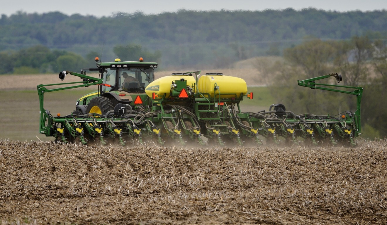 A farmer plants soybeans in a field in Springfield, Nebraska, in May 2019. China agreed to purchase an additional US$200 billion worth of agricultural and manufactured products from the US over two years under the phase-one trade deal. Photo: AP