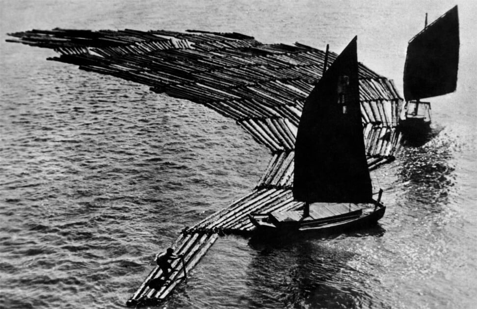 Timber is transported in China in the early 20th century. Photo: Getty Images