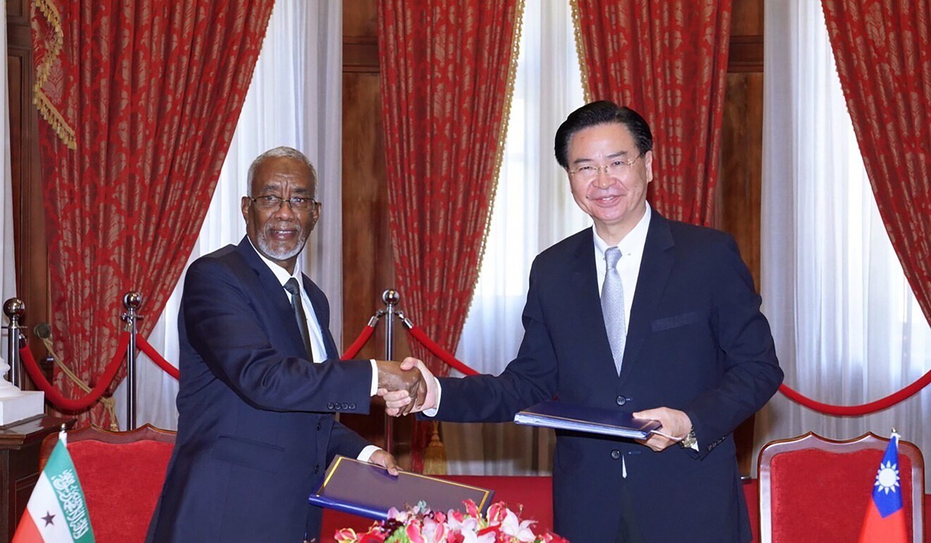 Taiwan's Foreign Minister Joseph Wu and his counterpart from Somaliland, Yasin Hagi Mohamoud signed a deal to set up representative offices earlier this year. Photo: AP