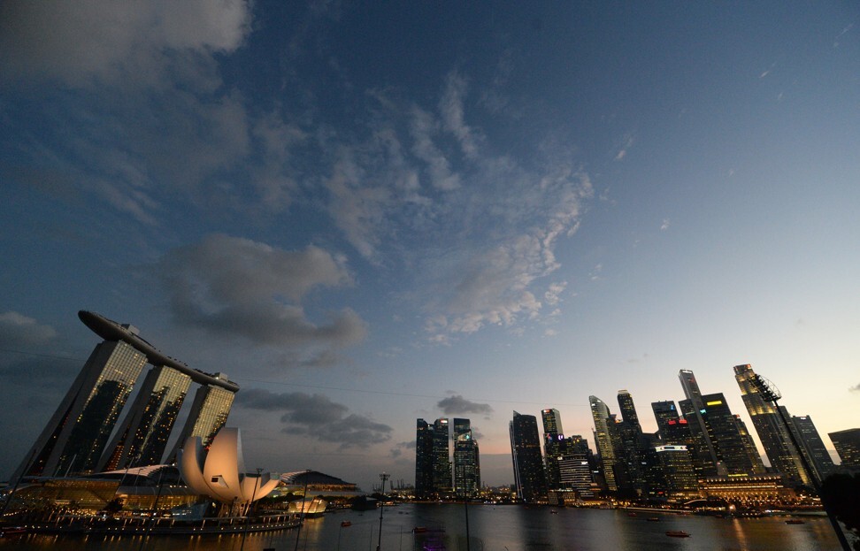 Apple Store in Marina Bay Sands opening soon, even has a special animated  wavy logo for it