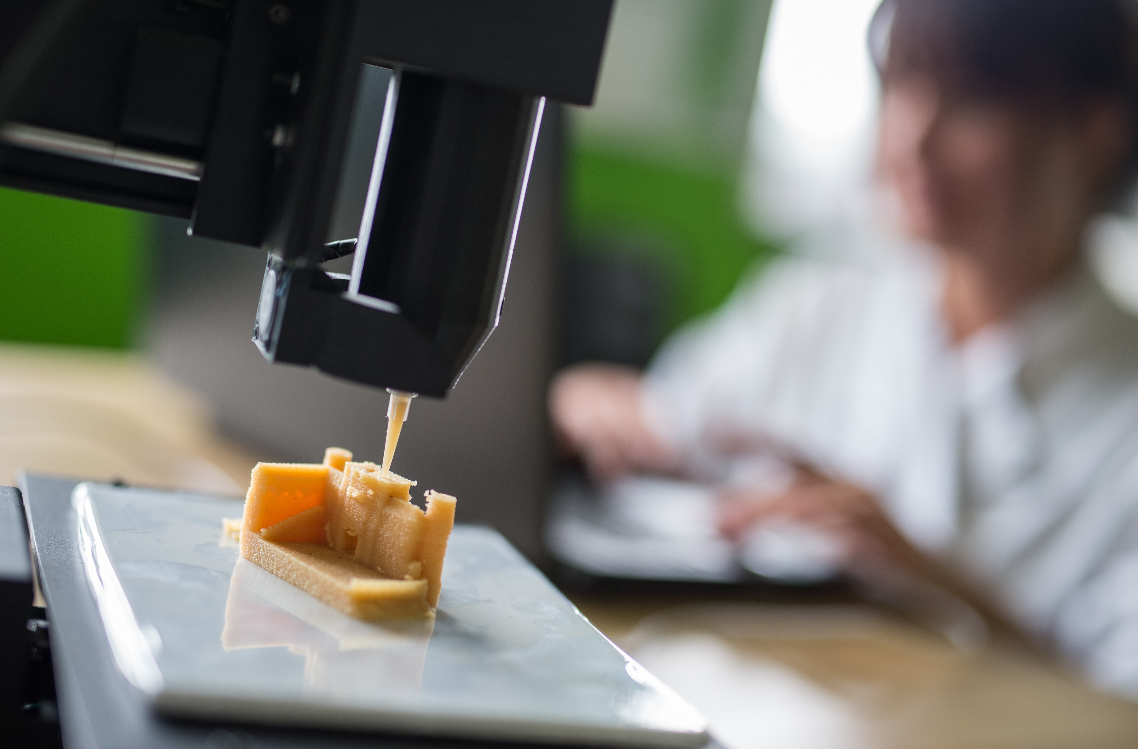 A 3D food printer prints a marzipan model of Neuschwanstein Castle in Germany. Photo: picture alliance via Getty Images
