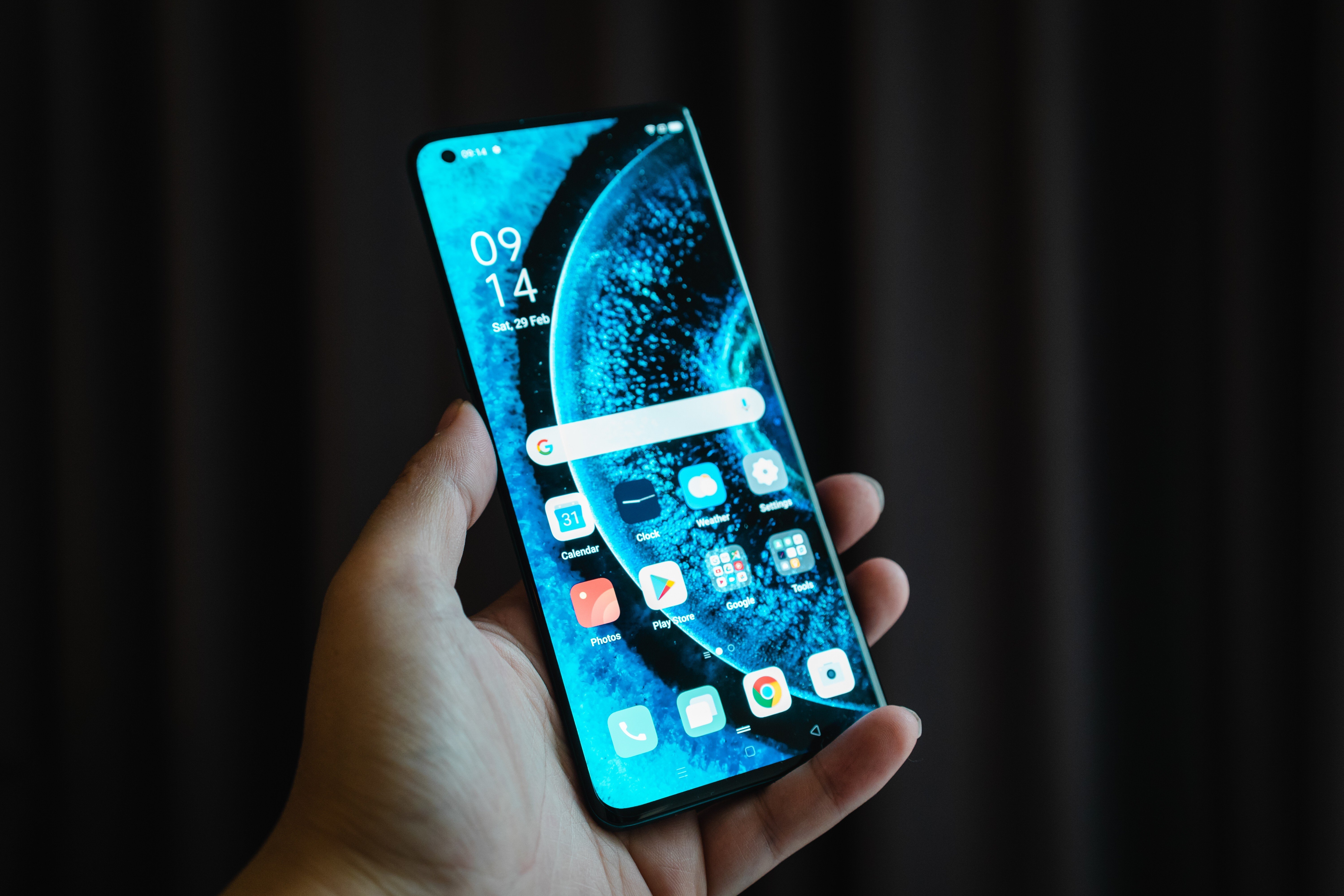 Oppo's new flagship 5G Android smartphone, the Find X2 Pro, will provide integrated online services developed by the company. Photo: DPA