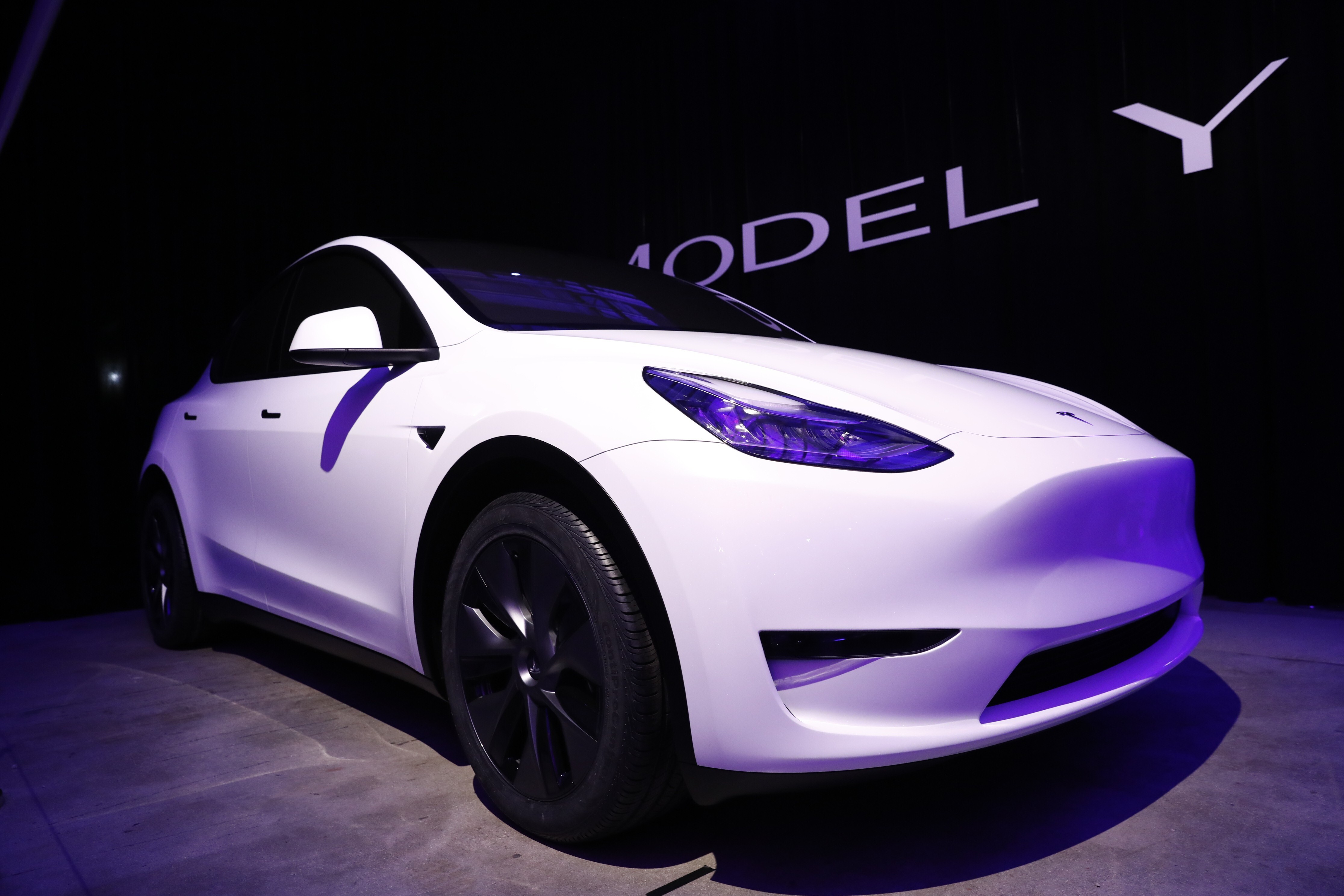 Tesla Starts Delivering China-Made Model Y Crossover - WSJ