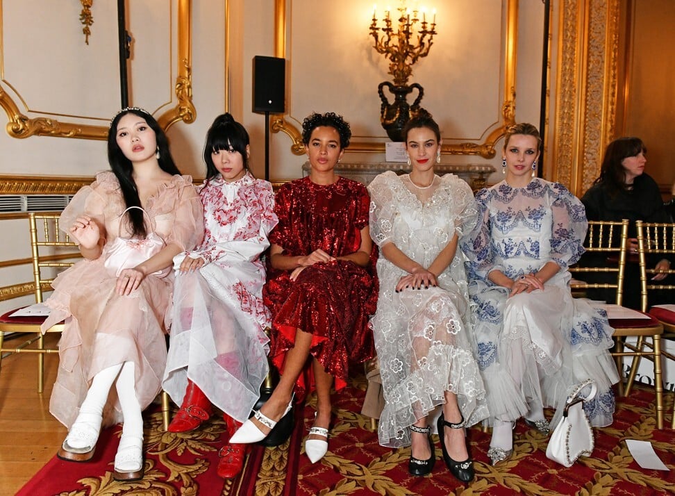 Fashion brands XXL: Dior, Gucci, Givenchy, Hermès, Prada, Versace