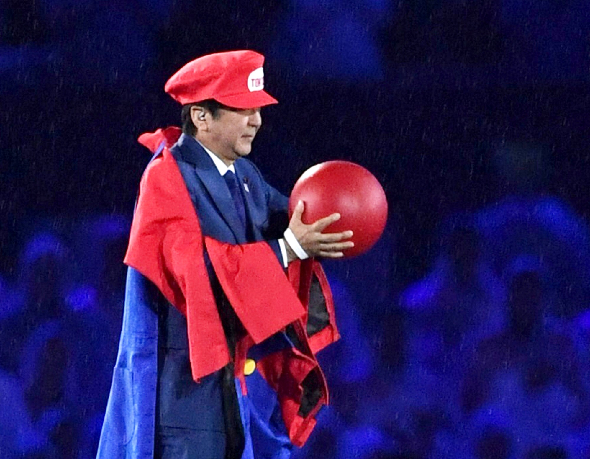 Shinzo Abe appears as the Nintendo game character Super Mario during the closing ceremony at the 2016 Summer Olympics in Rio de Janeiro, Brazil. Photo: Kyodo/AP