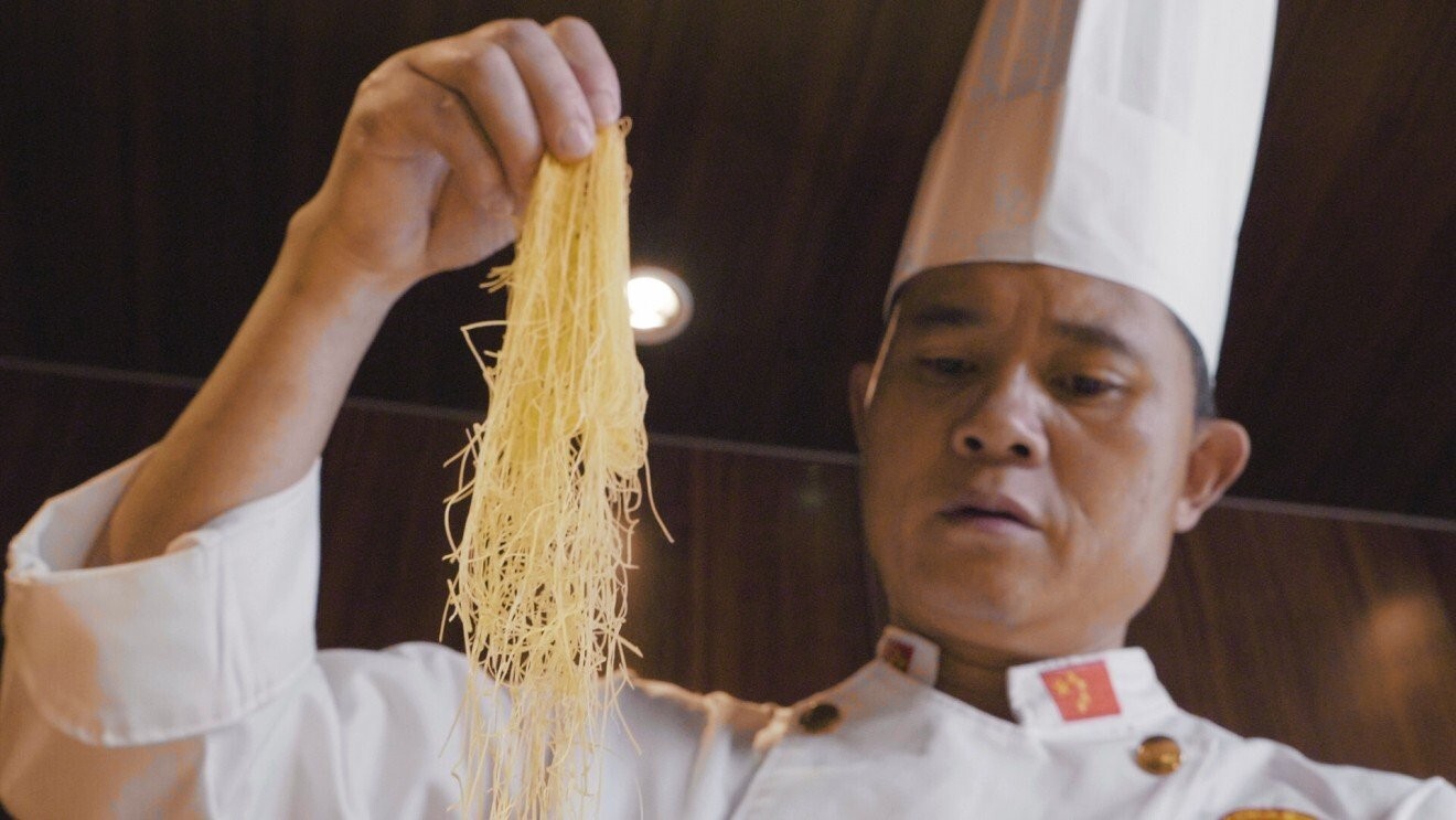 This chef says gold thread noodles should be ‘thin as paper, delicate, and fine as hair’. Photo: Yong Guo
