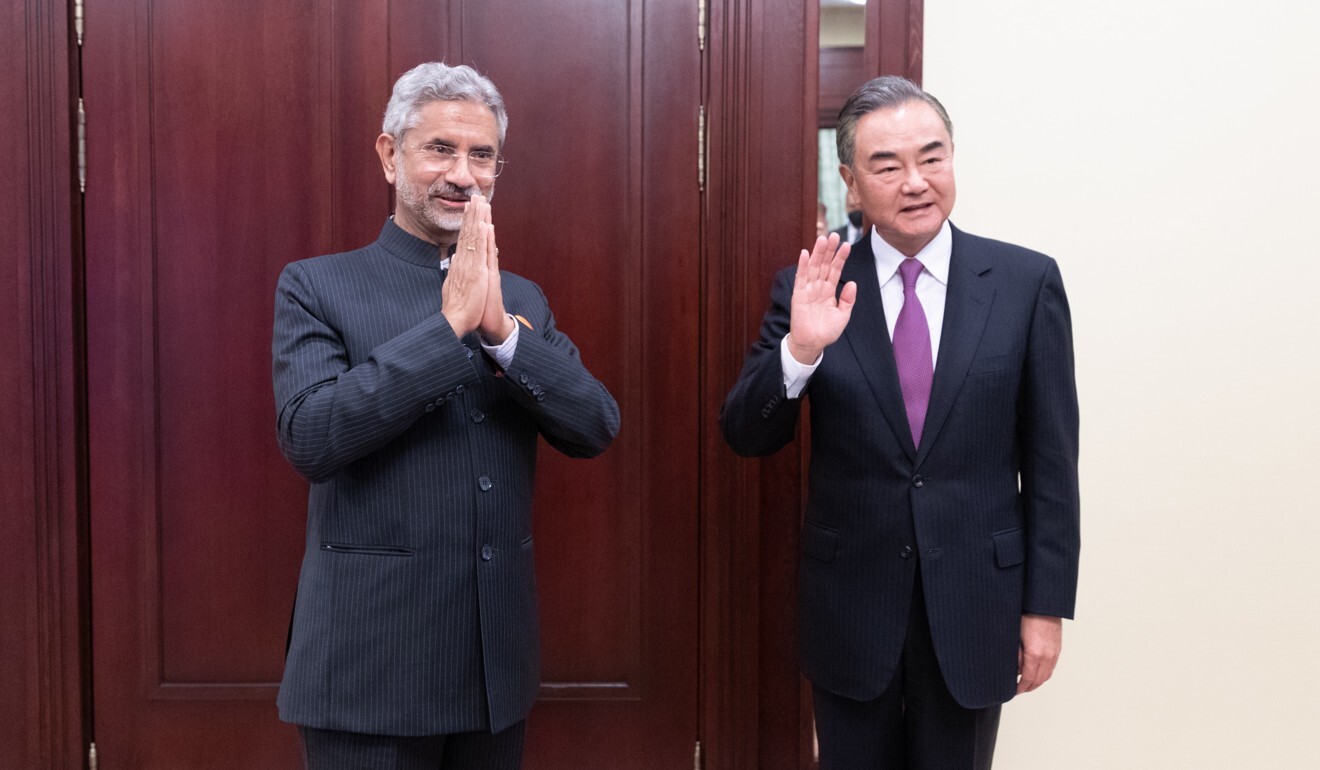 The heightened state of alert was relaxed after Chinese Foreign Minister Wang Yi met his Indian counterpart, Subrahmanyam Jaishankar, in Moscow on Friday. Photo: EPA-EFE