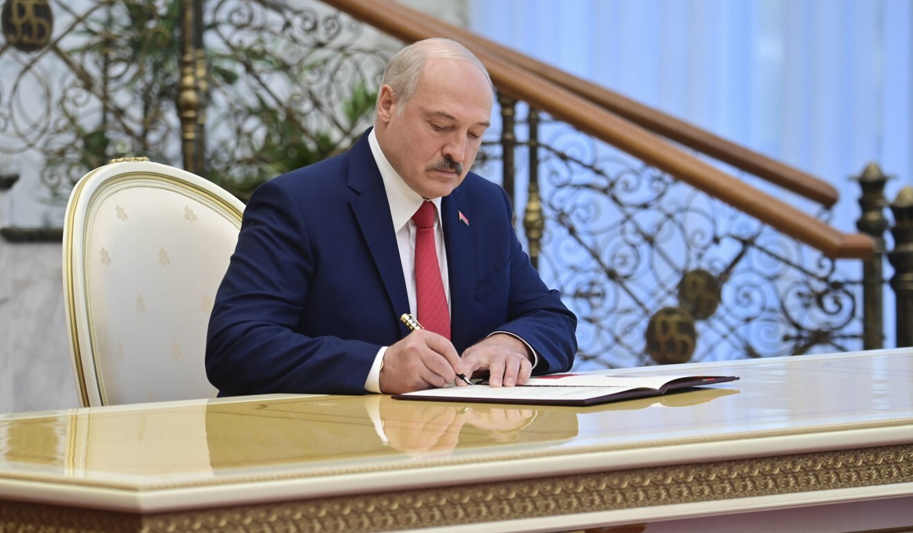 Alexander Lukashenko Inaugurated As President Of Belarus In Secret ...