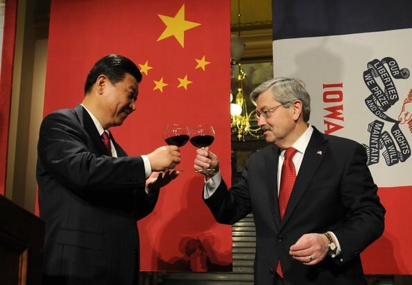 Xi Jinping and Terry Branstad at a state dinner in Iowa in 2012, when Branstad was Iowa governor and Xi was China’s vice-president. Photo: Iowa Governor's Office