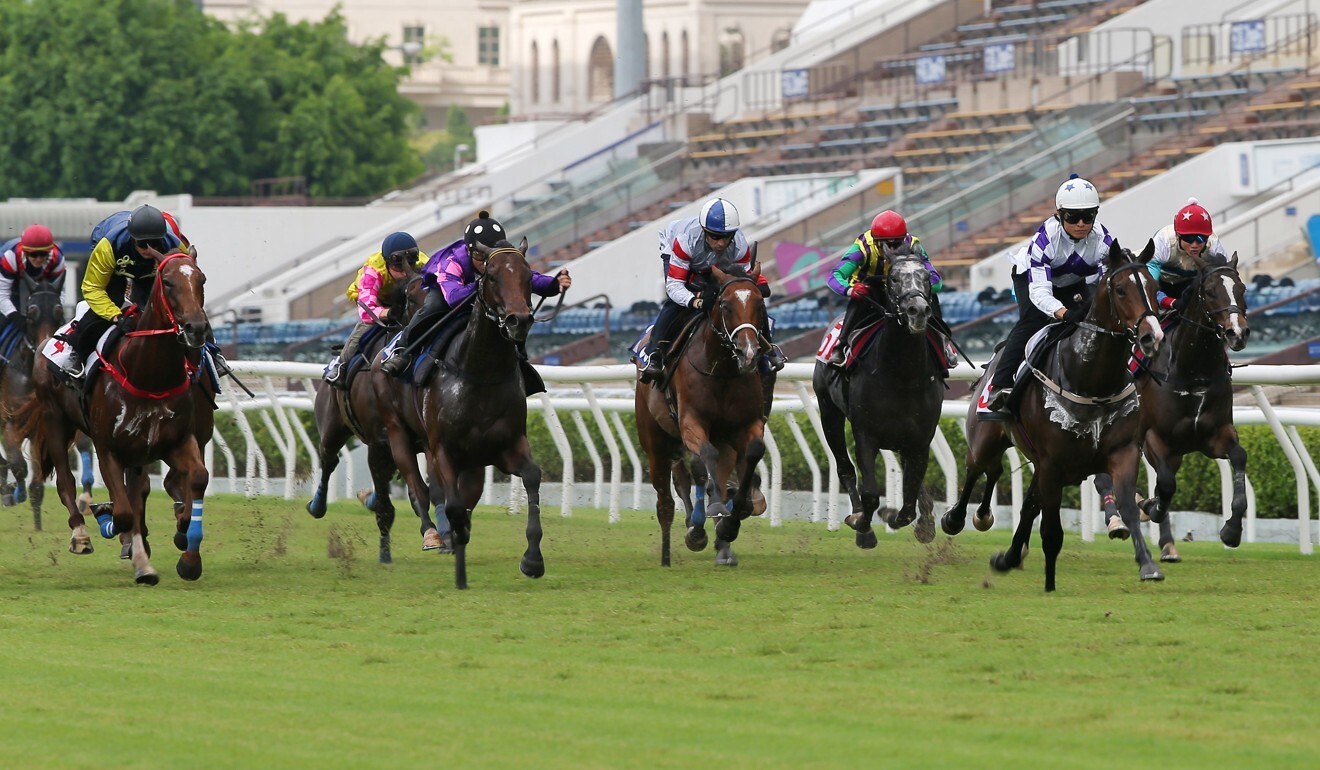 Give Way Please rolls past his rivals in a barrier trial at Sha Tin.