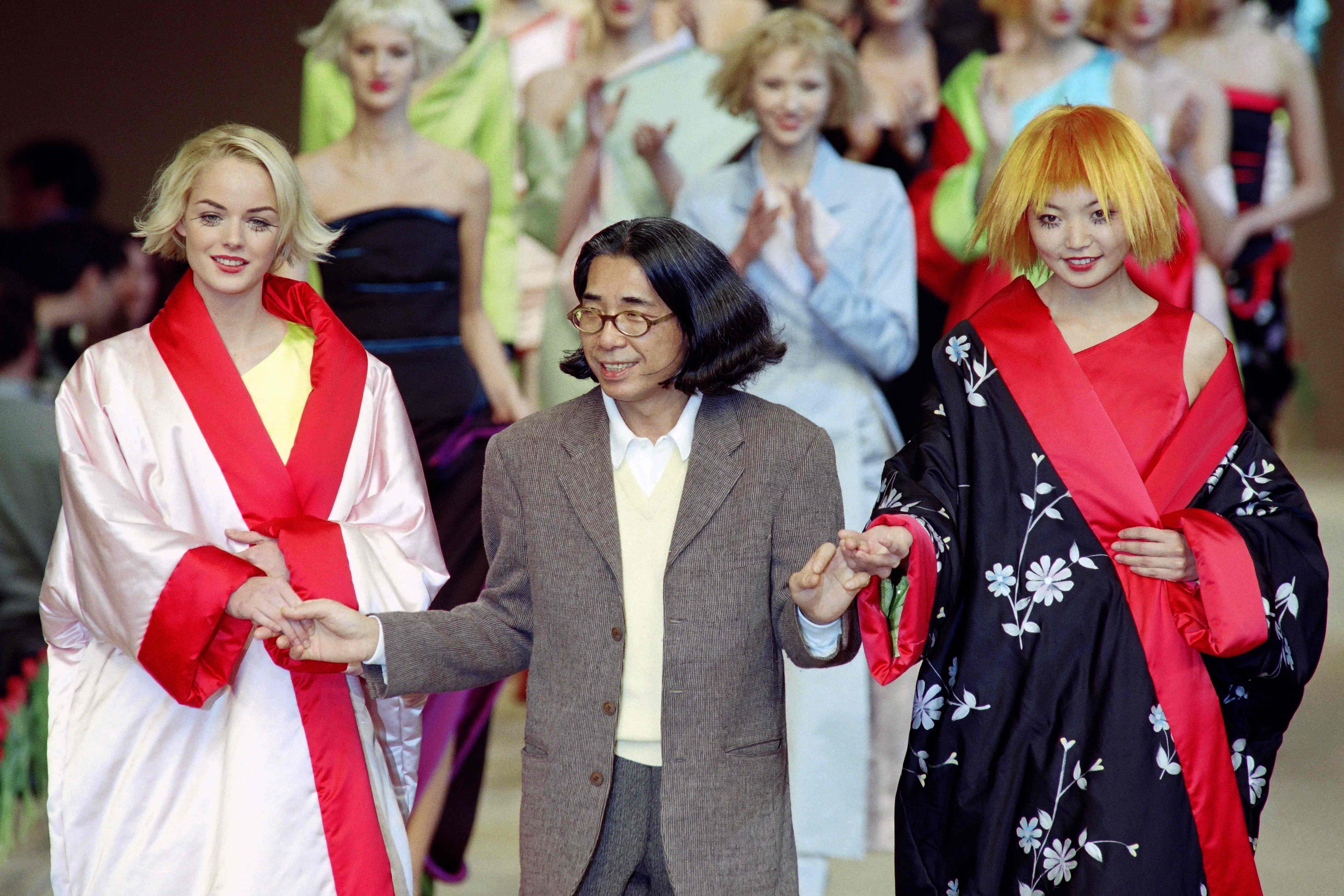 Remembering Japanese Fashion Designer Issey Miyake