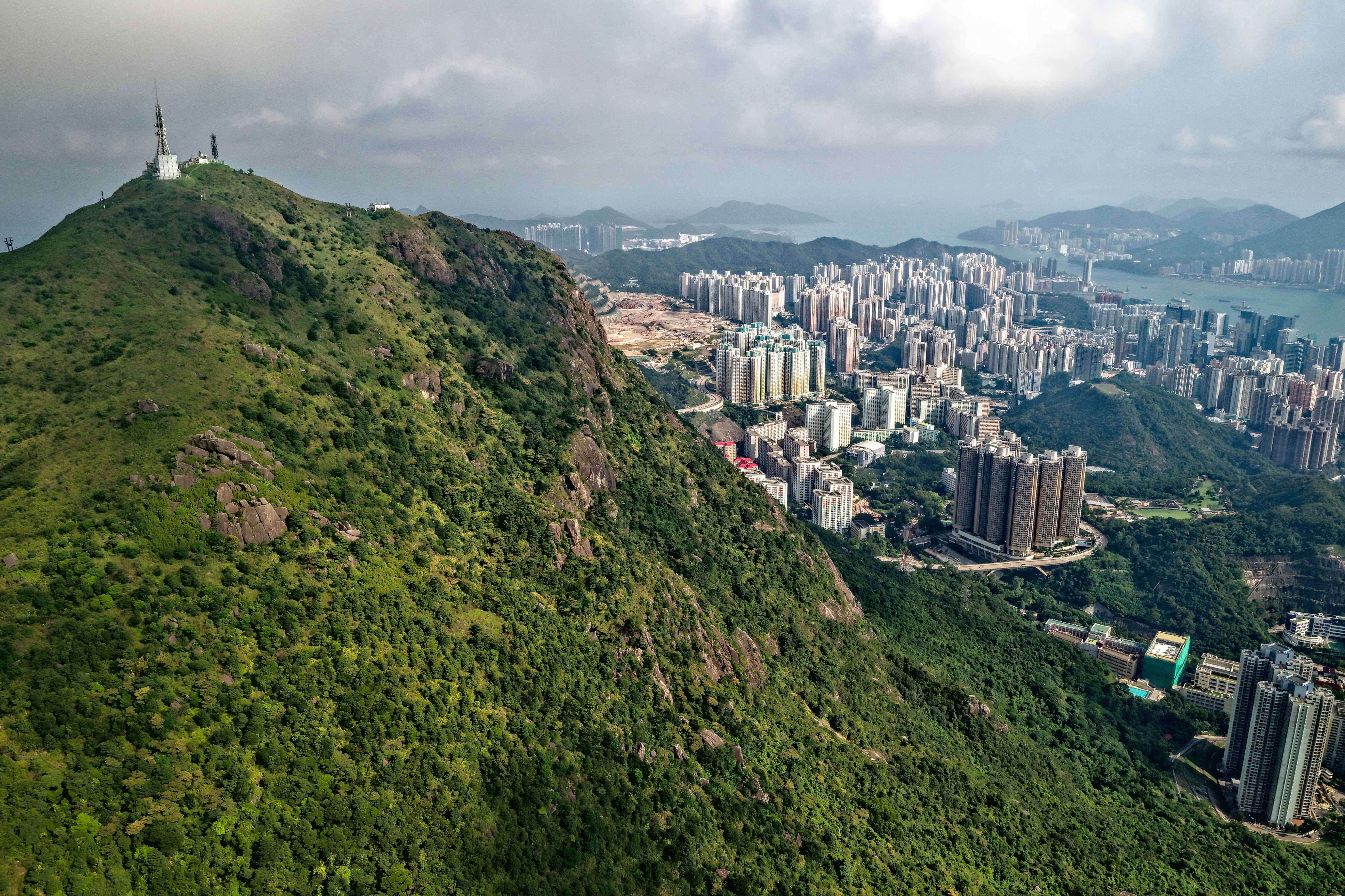 Hong Kong’s Kowloon Peak and northeast Kowloon, as seen from Fei Ngo Shan in Hong Kong. Photo: Martin Williams