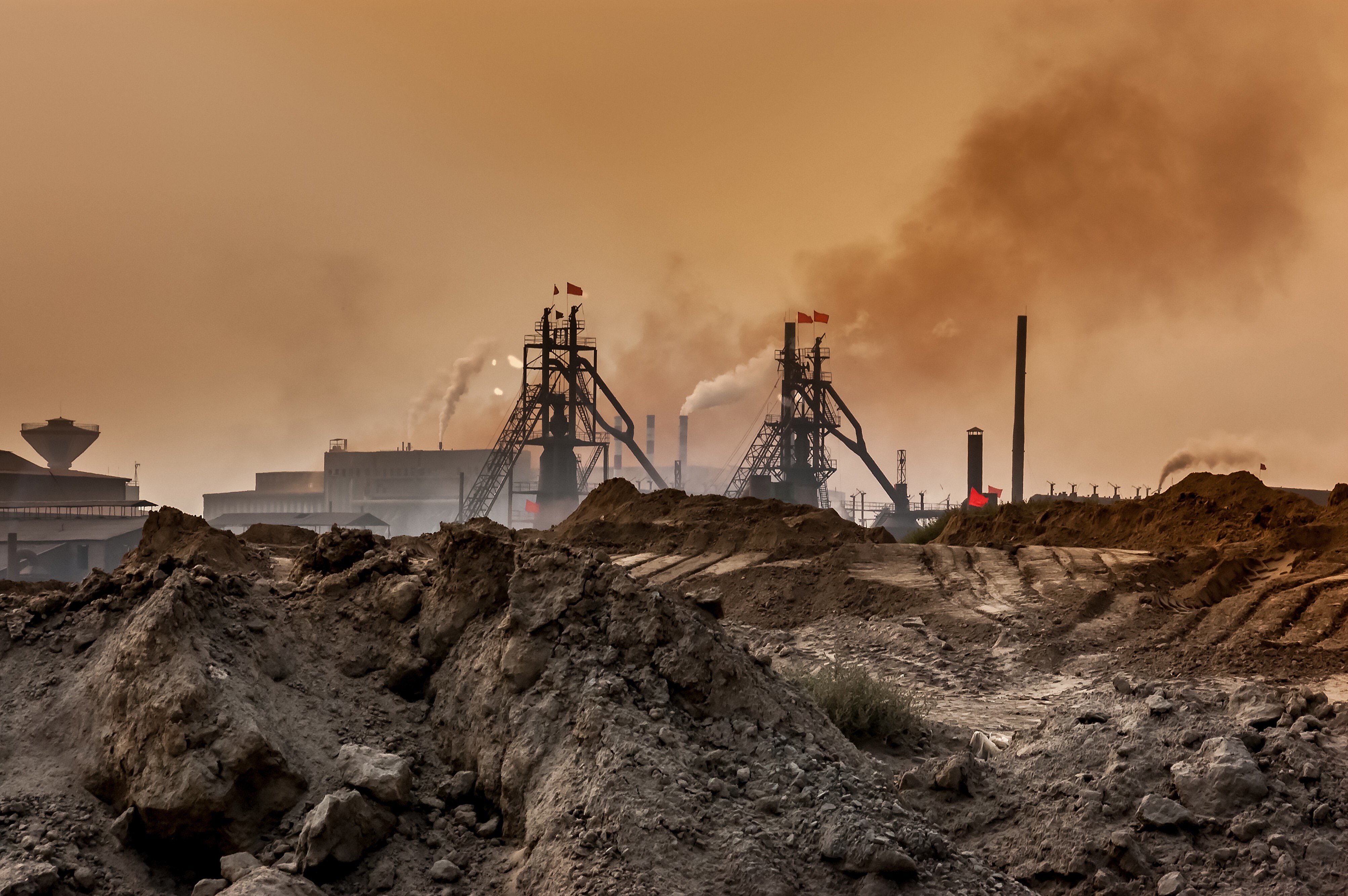 An industrial plant in Baotou, in Inner Mongolia, China. Photo: Shutterstock
