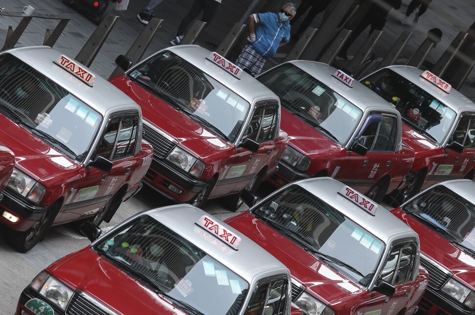 Hong Kong’s government has decided to formally withdraw a bill that would have upgraded the city’s taxi services by introducing a new class of premium taxi. Photo: Nora Tam