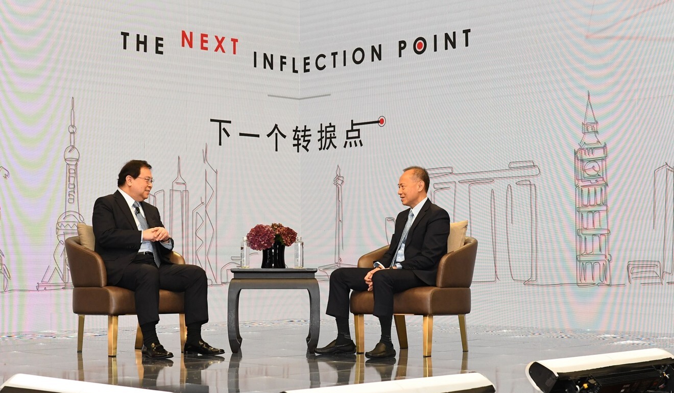 George Yeo, former foreign affairs minister of Singapore, left, talks to OCBC Group CEO Samuel Tsien at The Next Inflection Point Wealth Conference on Wednesday. Photo: OCBC Bank / Handout