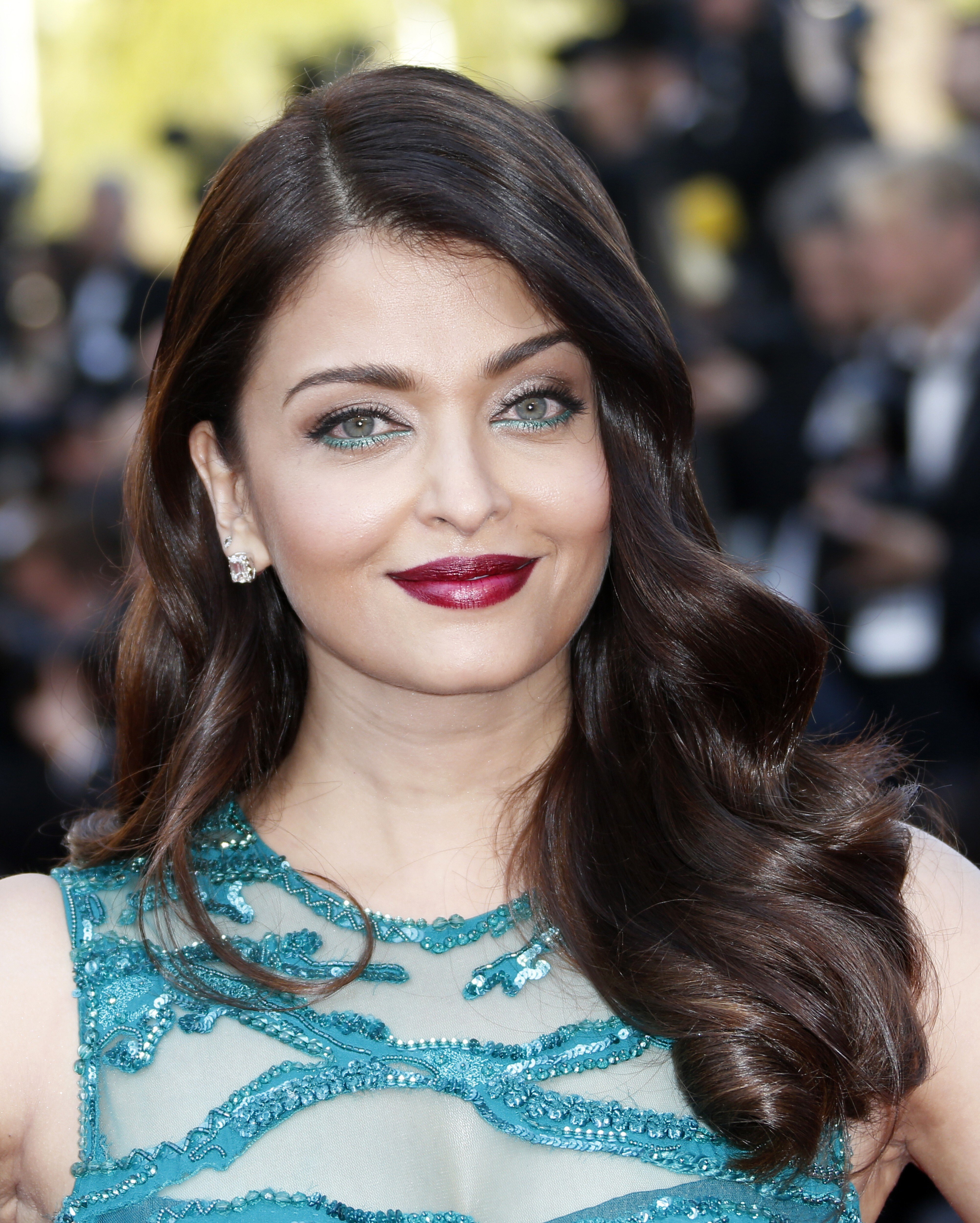 Aishwarya Rai Blue Film Sex Videos - How Aishwarya Rai Bachchan went from blue-eyed schoolgirl beauty to Miss  World, to film superstar and one half of a Bollywood power couple with  husband Abhishek Bachchan | South China Morning Post