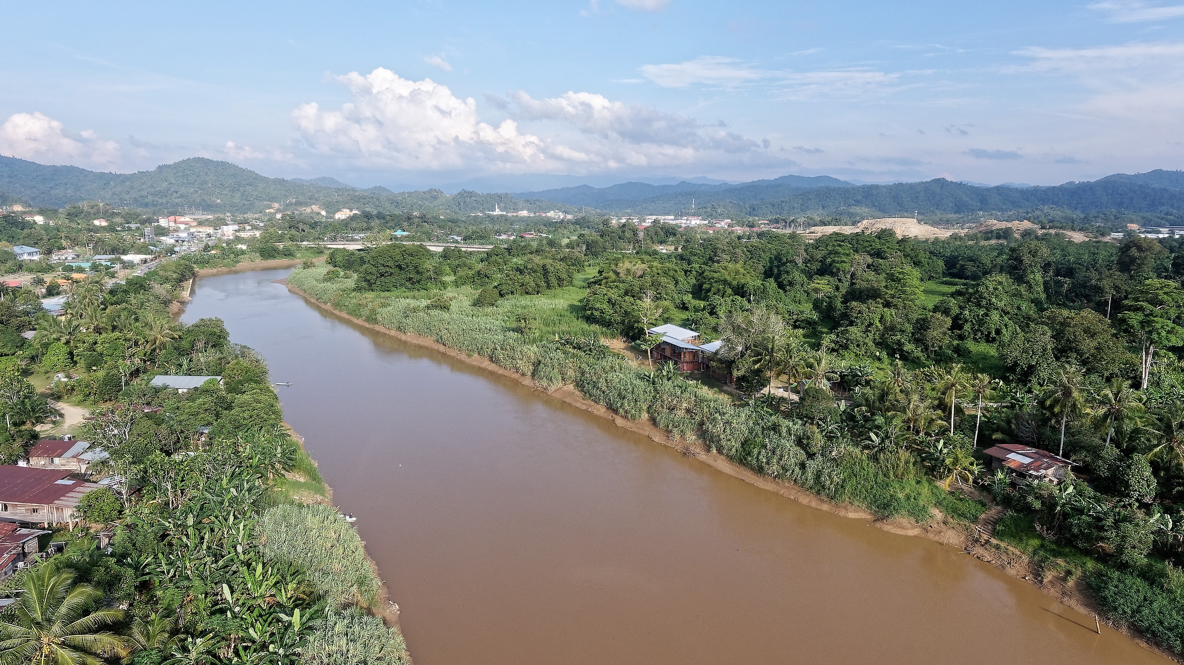 A river in Sabah, Malaysia. The author states that Sabahans pressing for better federal representation want to be a greater – not a lesser – part of Malaysia, and that the Philippines’ claim has no historical justification. Photo: Handout
